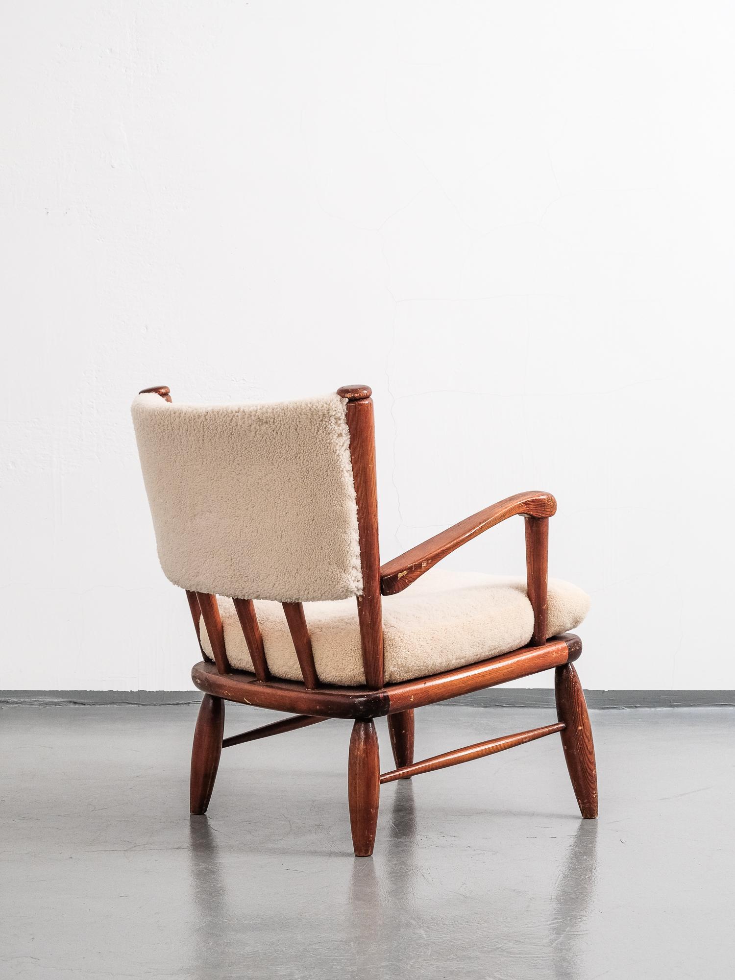 Swedish 'Säter' Pine Lounge Chair by Gunnar Göperts, 1940s In Good Condition In Helsinki, FI