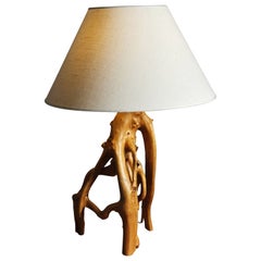 Lampada da tavolo scultorea svedese in betulla, anni '40