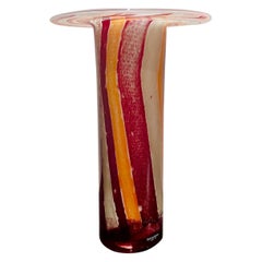 Grand vase en verre sculptural suédois de Kjell Engman pour Kosta Boda Glasbruk