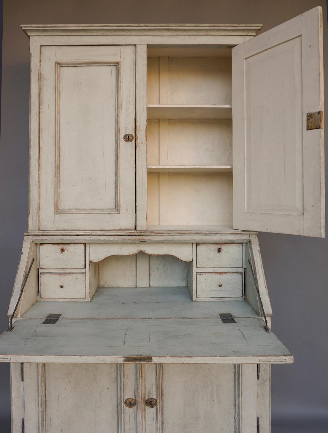 Neoclassical Swedish Secretary in White Paint