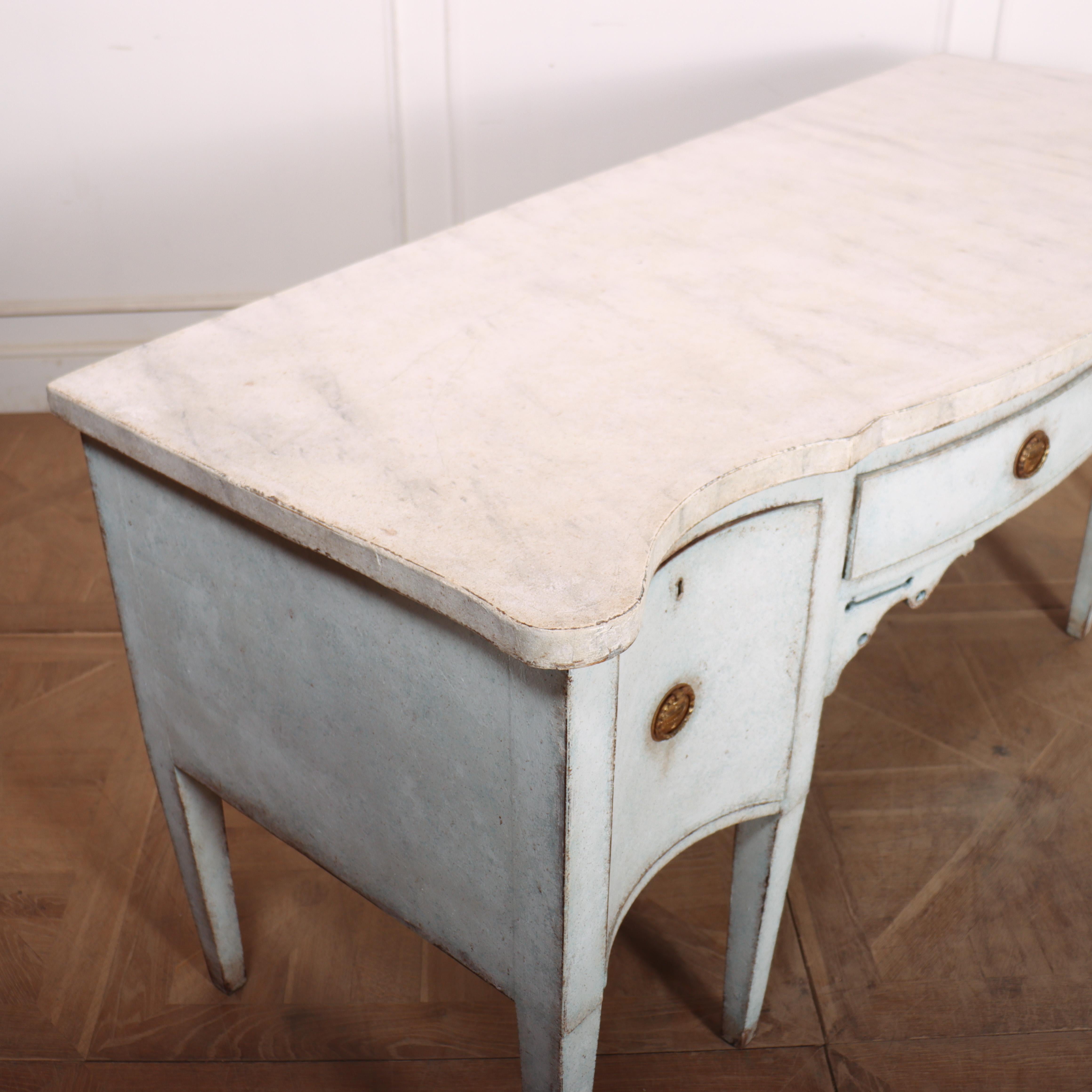 Swedish Serpentine Sideboard For Sale 3