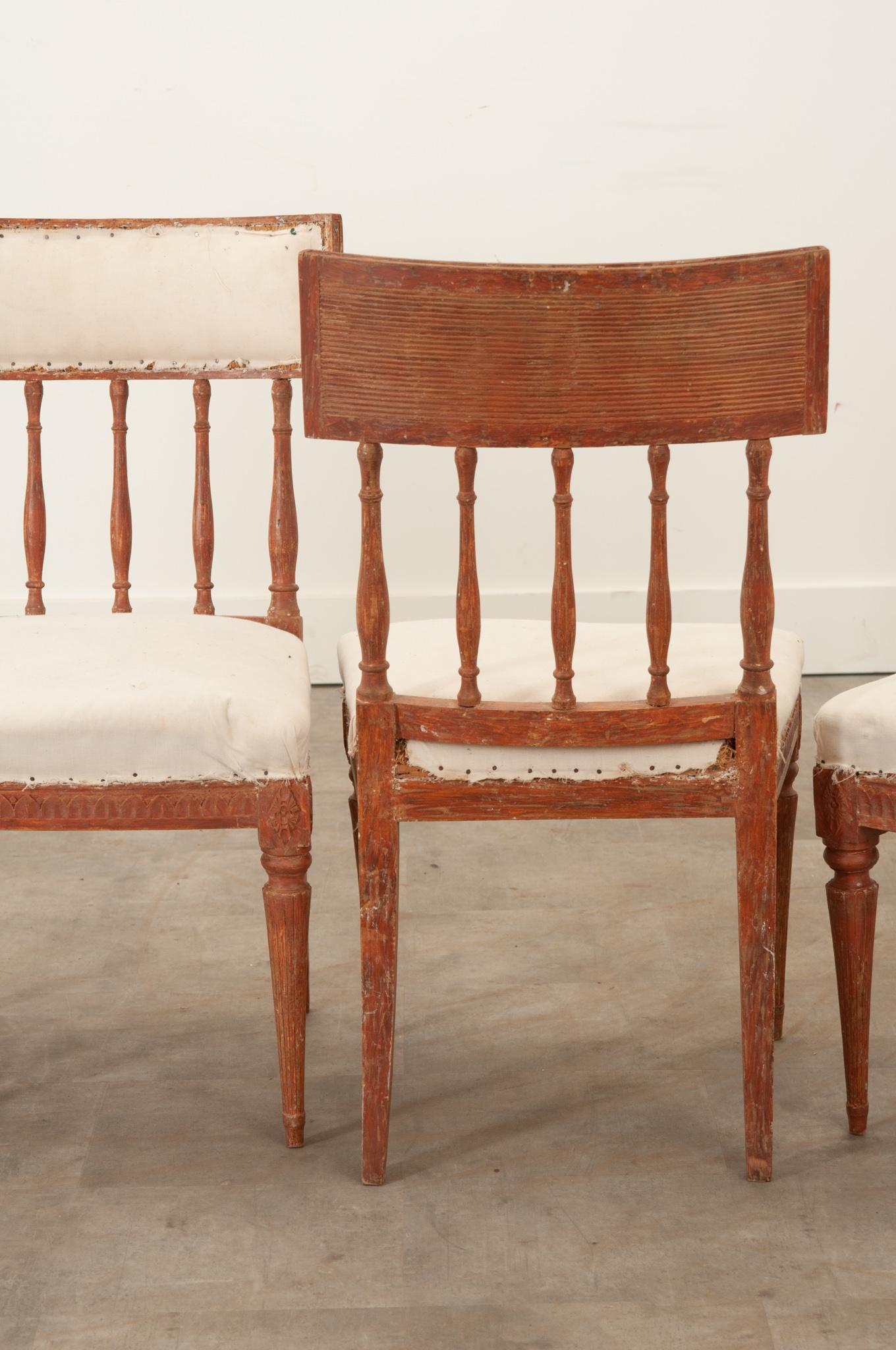 Swedish Set of 5 Gustavian Dining Chairs For Sale 5