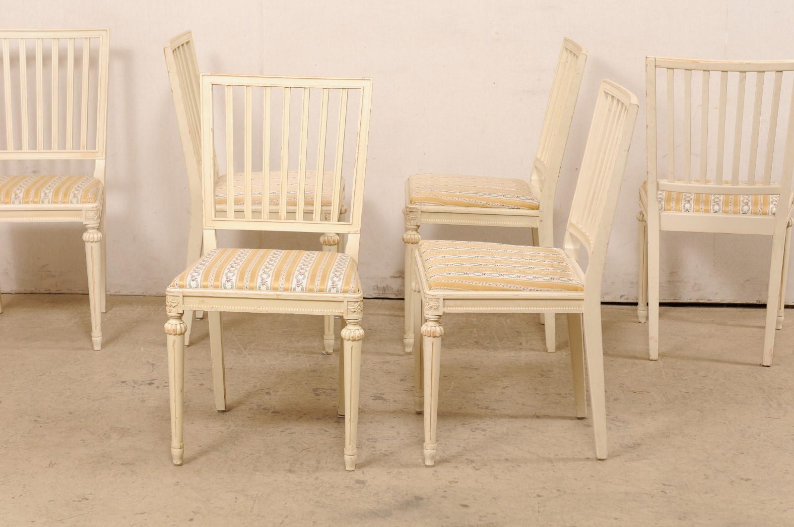 Swedish Set of Six Carved-Wood Side Chairs with Upholstered Seats, Cream Finish For Sale 3