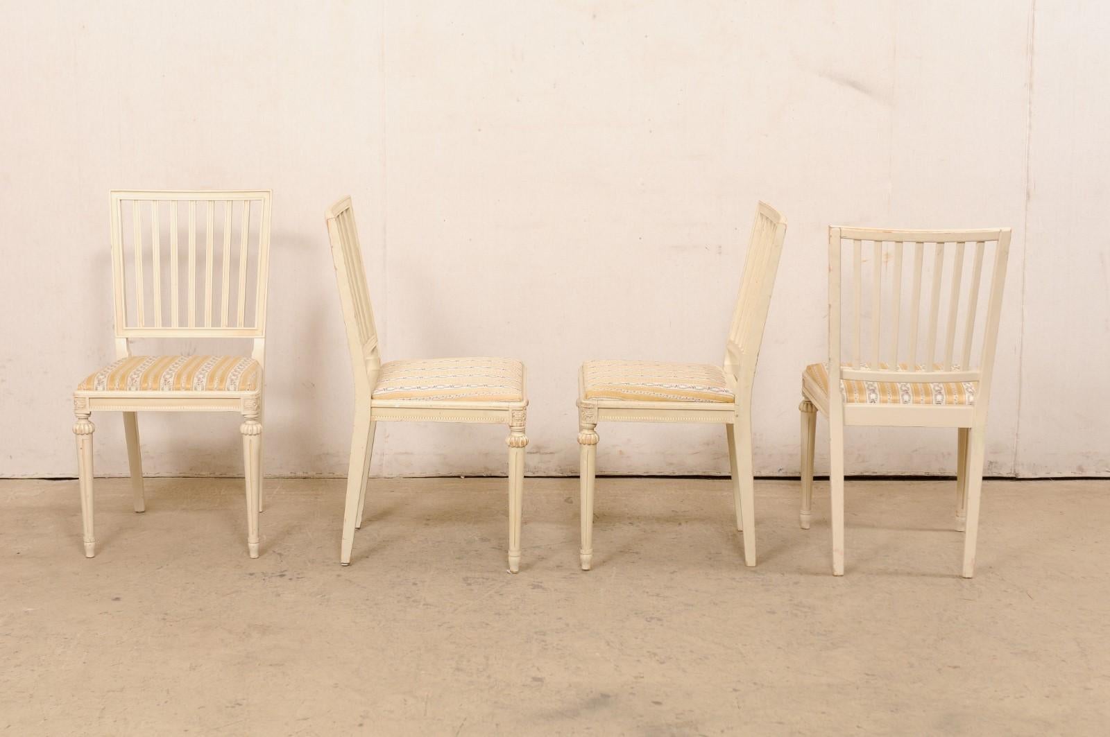 Swedish Set of Six Carved-Wood Side Chairs with Upholstered Seats, Cream Finish For Sale 4
