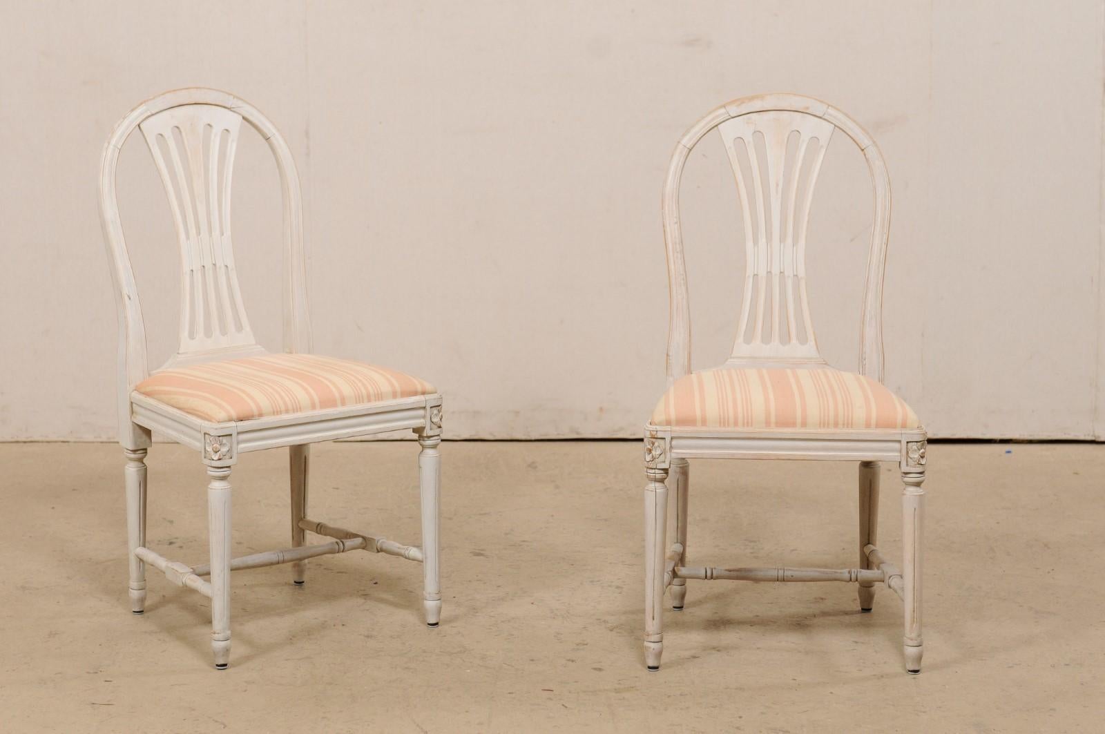 20th Century Swedish Set of Six Vintage Side Chairs w/ Pierce-Carved Back Splats For Sale