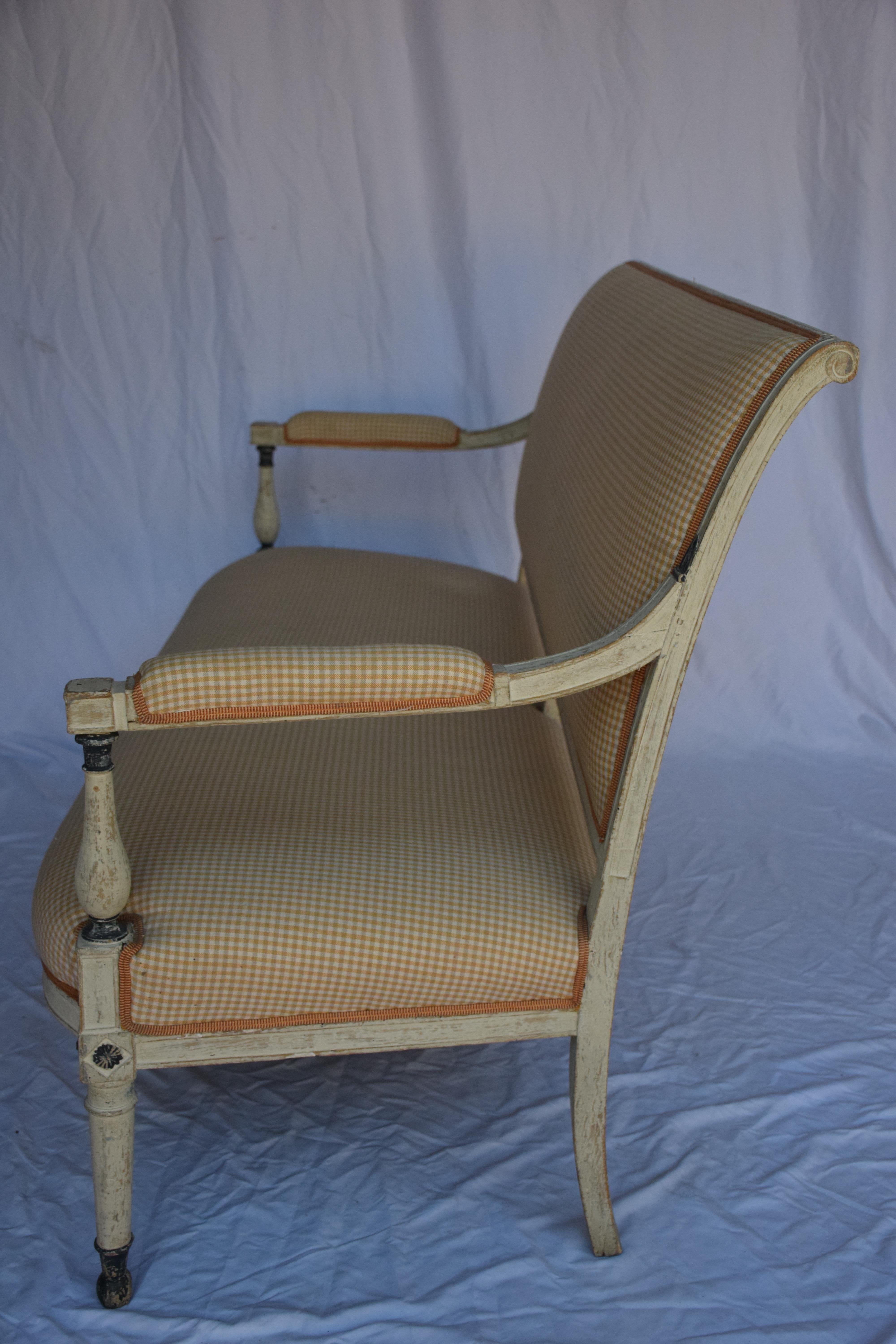Swedish Settee In Fair Condition For Sale In Houston, TX