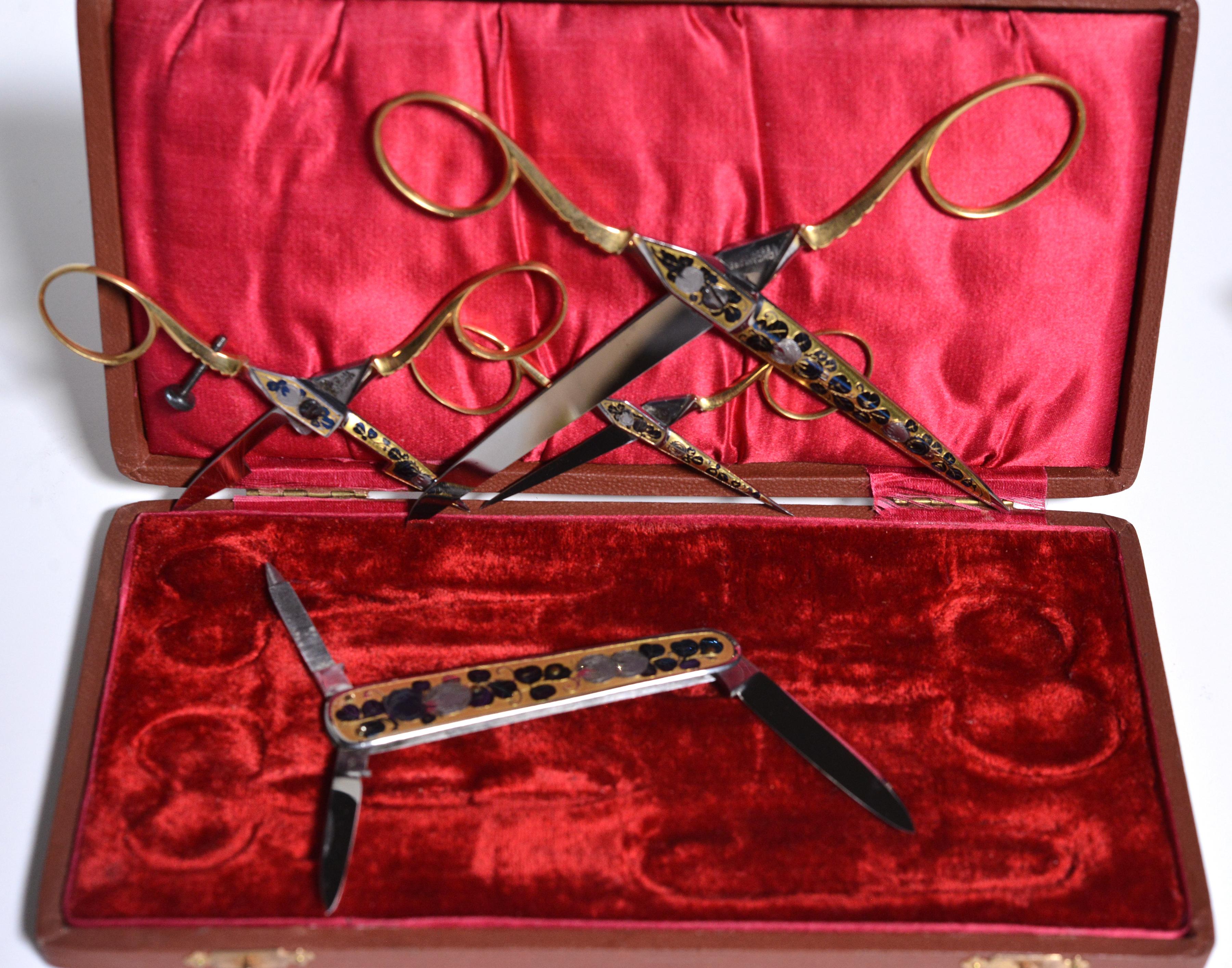 Art Nouveau Swedish Sewing Set of Scissors Folding Knife early 20th century Eskilstuna For Sale