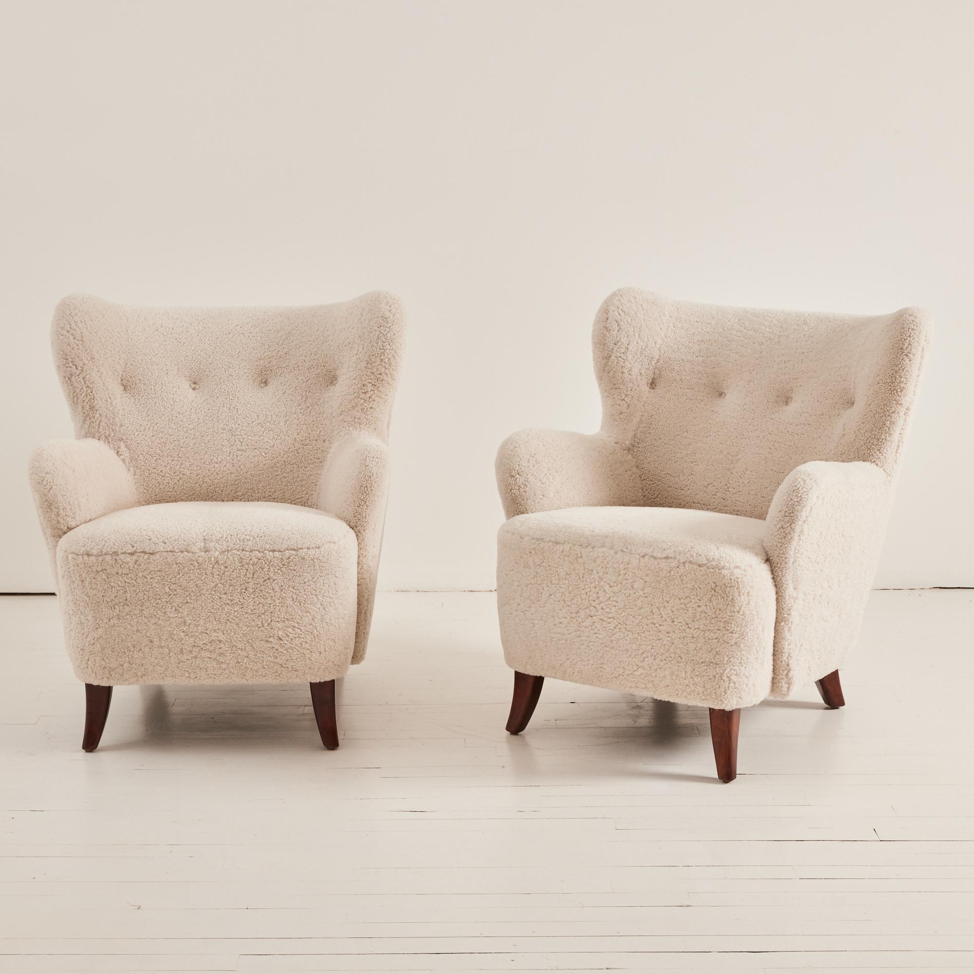 Mid-Century Modern Swedish Sheepskin Lounge Chairs, 1950s - Set of 2