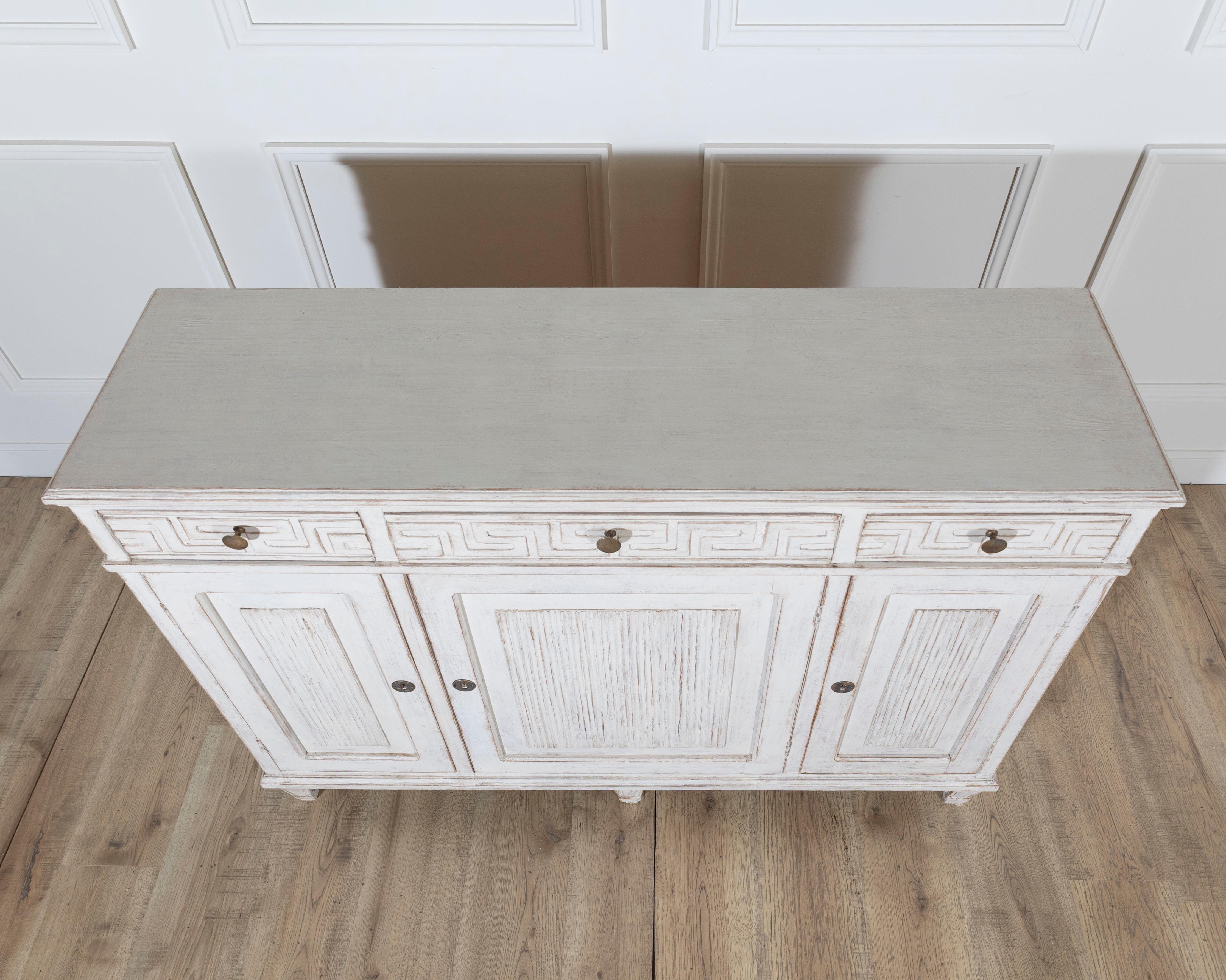 Schwedisches Sideboard CIRCA 1880 (Gemalt) im Angebot