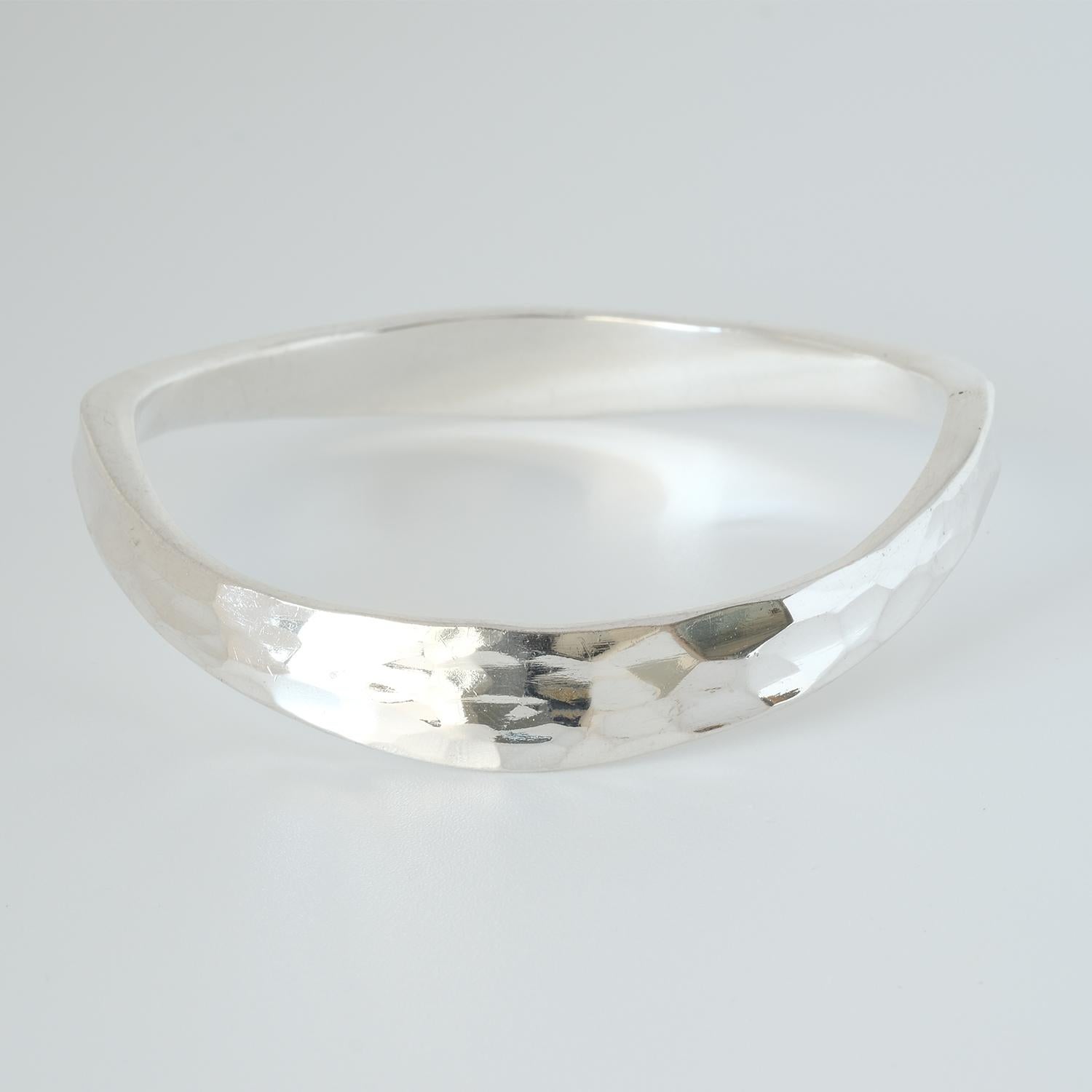 Women's Swedish silver bracelet made by Rey Urban in 1981.