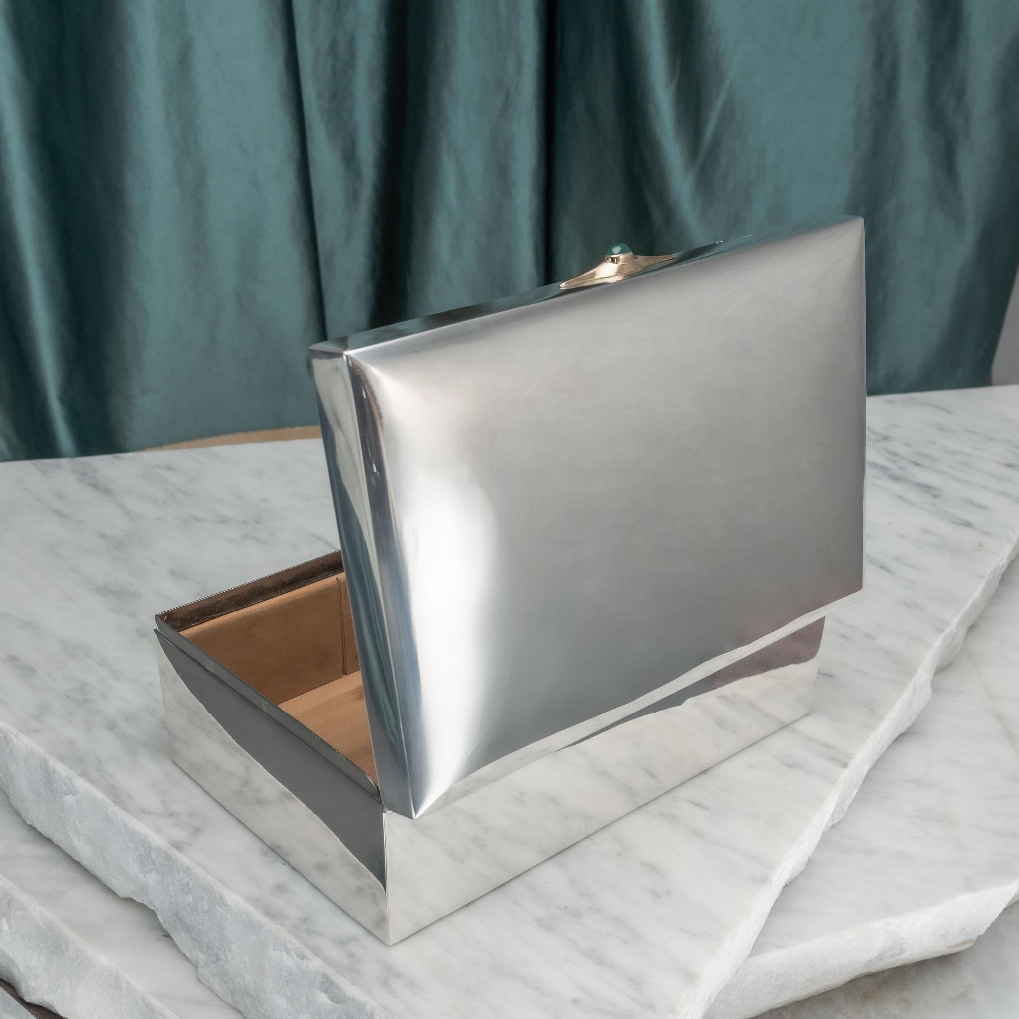 Swedish Silver Cigar Box With Green Agate Stone & Gold Clasp, Hallmarked 1927 en vente 2