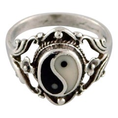 Vintage Swedish Silversmith, Classic Ring in Sterling Silver Adorned with Yin / Yang