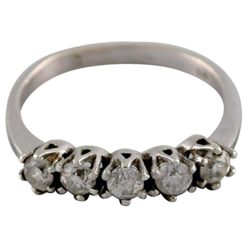 Schwedischer Silberschmied, modernistischer Alliance-Ring aus Sterlingsilber mit fünf Steinen