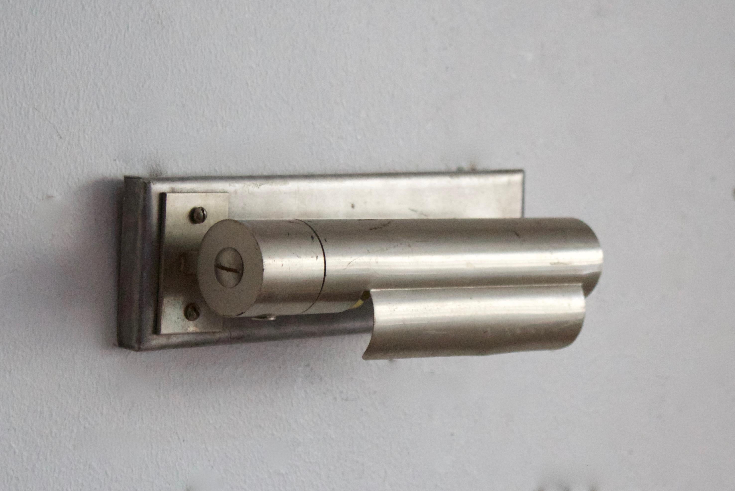 Schwedische, funktionalistische Wandleuchte / Wandleuchte, Nickel, Schweden, 1940er Jahre (Skandinavische Moderne)