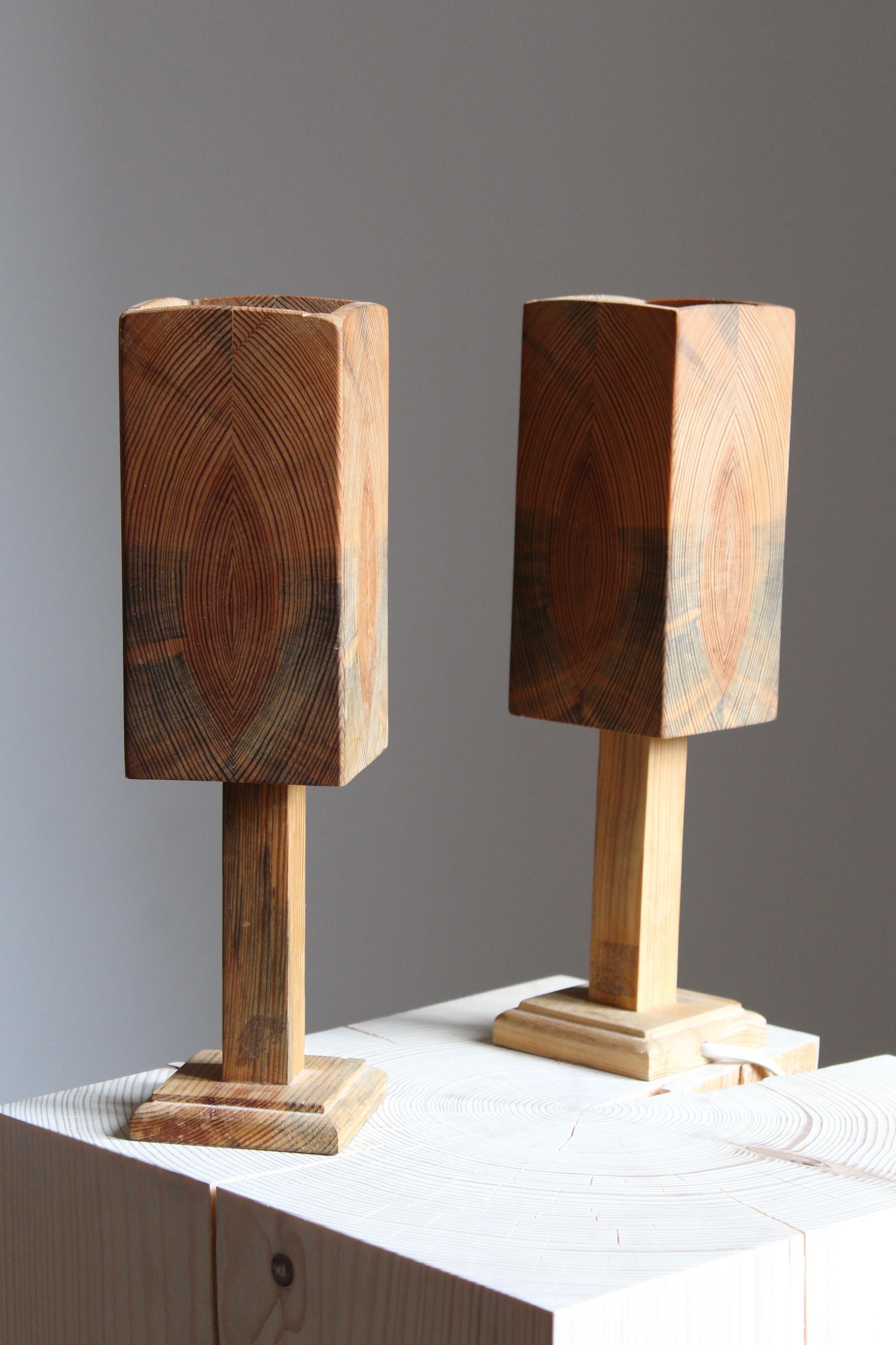 Mid-20th Century Swedish, Small Minimalist Table Lamps, Pine, Sweden, 1960s