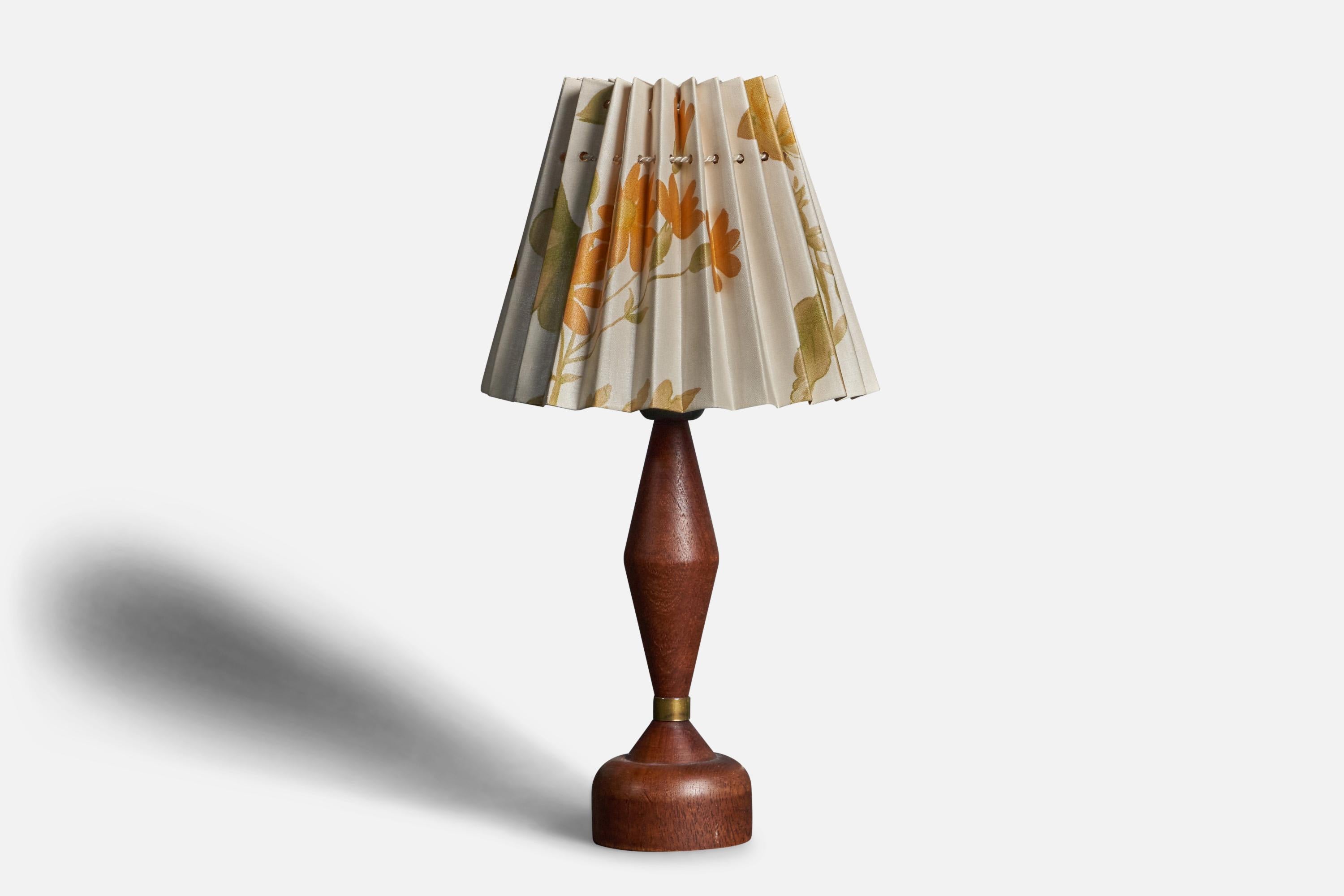 Swedish, Small Table Lamp, Teak, Brass, Linen, Sweden, 1960s For Sale 2