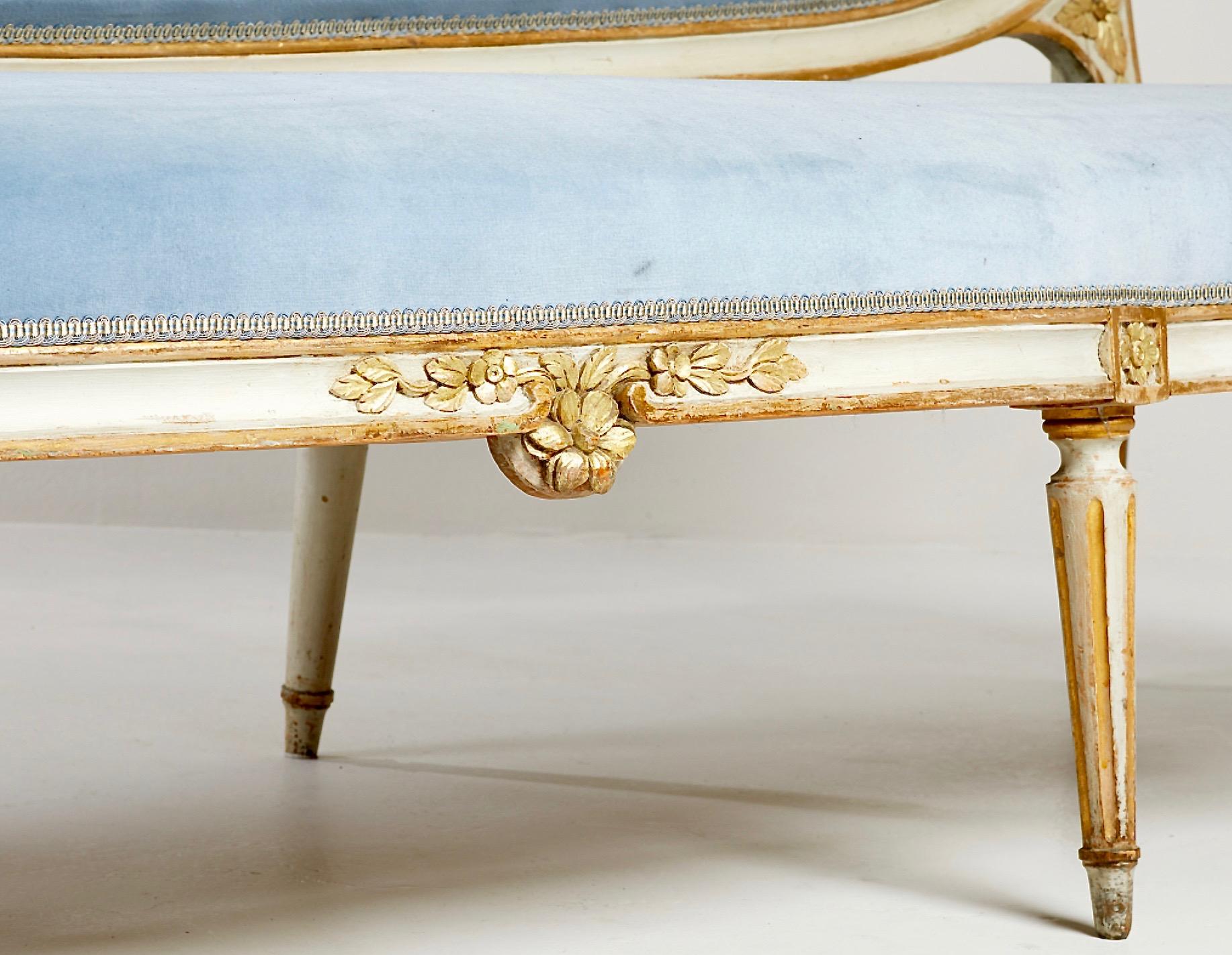 Gustavian Swedish Sofa Made 1770, Original Painting and Gilding