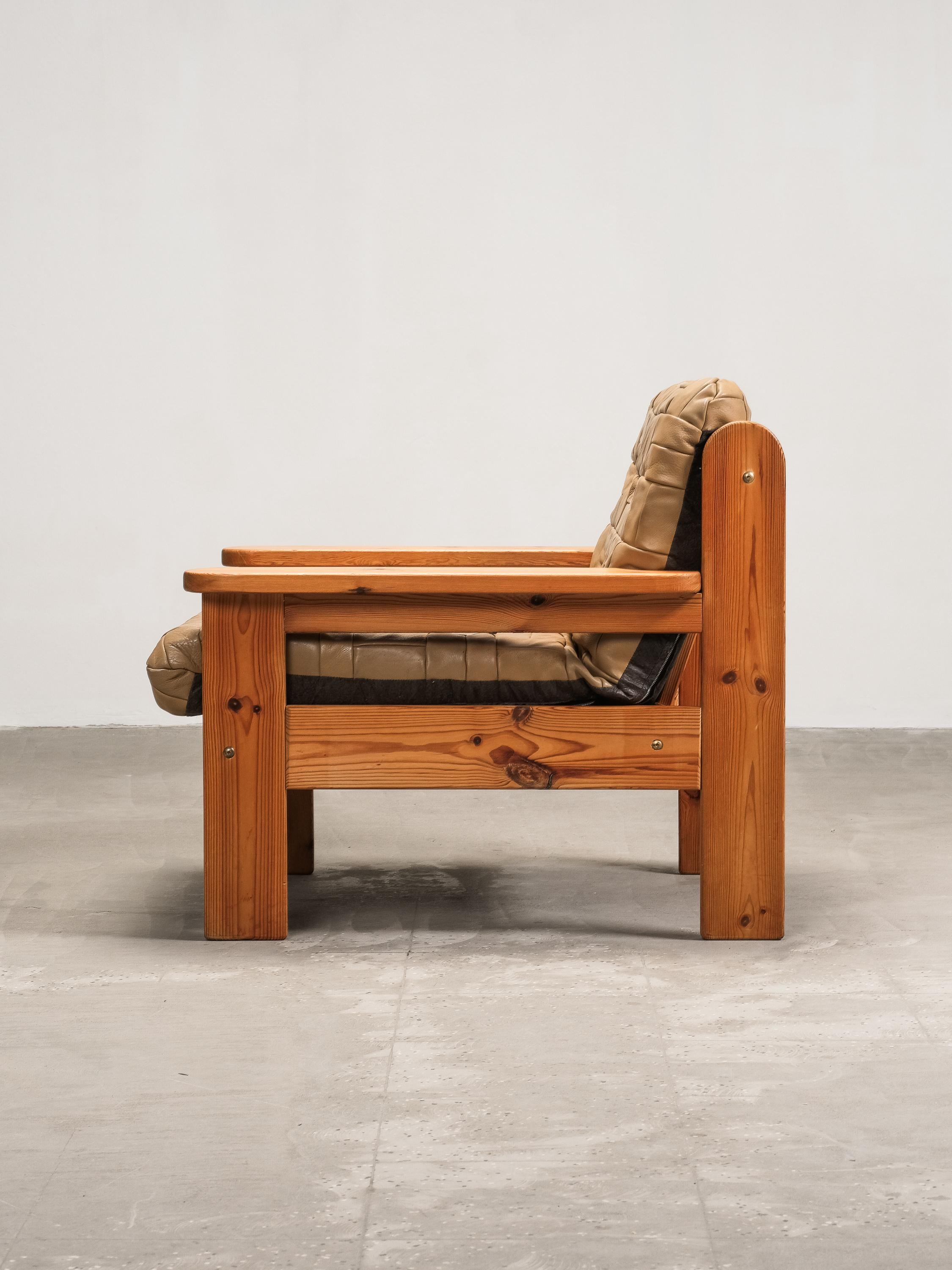 Swedish Solid Pine & Patchwork Leather Lounge Chair, 1970s For Sale 8