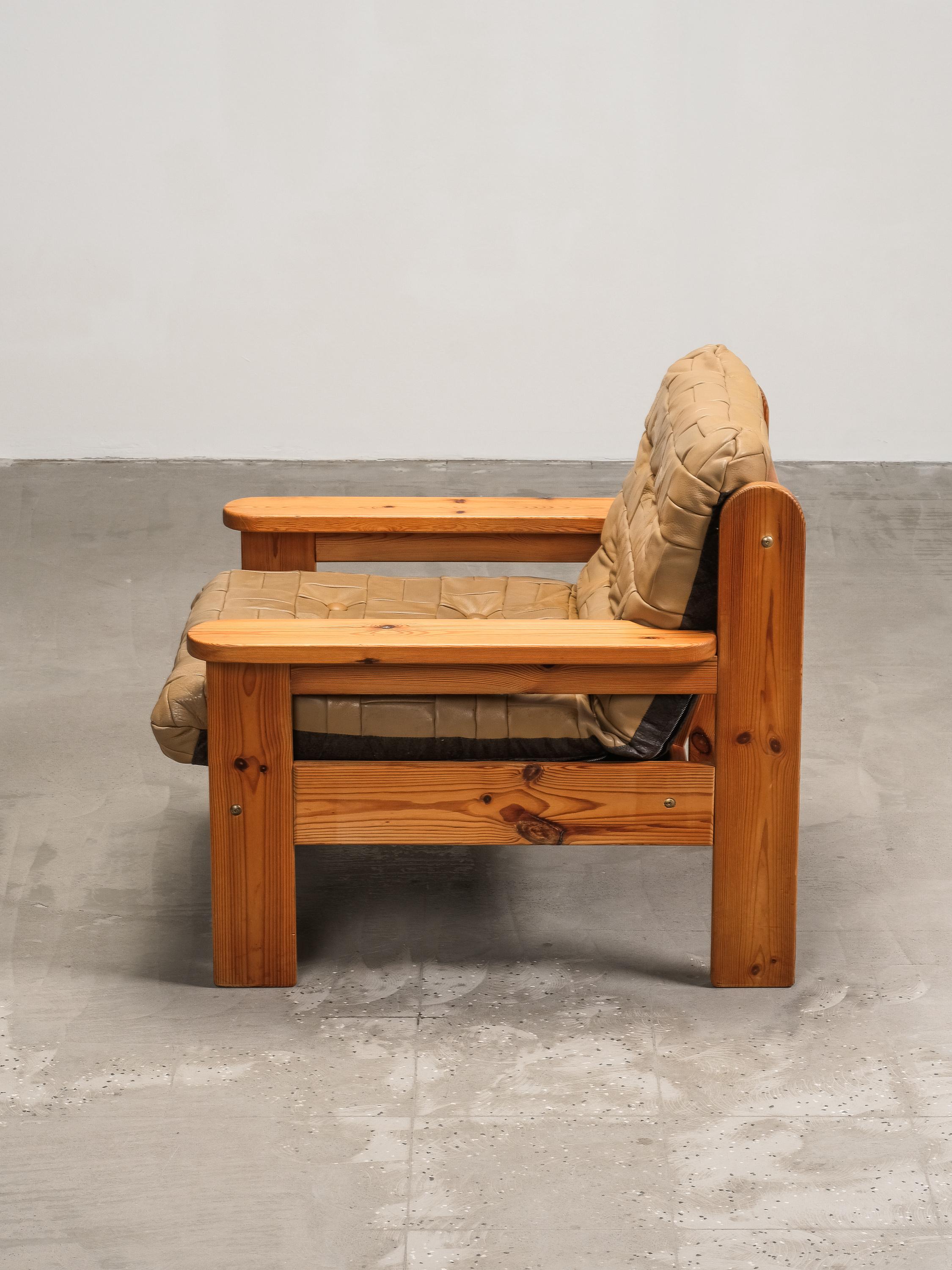 Swedish Solid Pine & Patchwork Leather Lounge Chair, 1970s For Sale 9