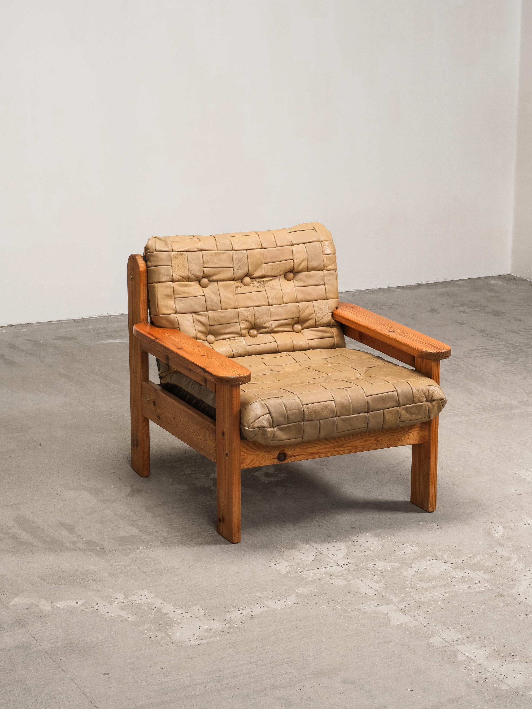 Swedish Solid Pine & Patchwork Leather Lounge Chair, 1970s For Sale 14