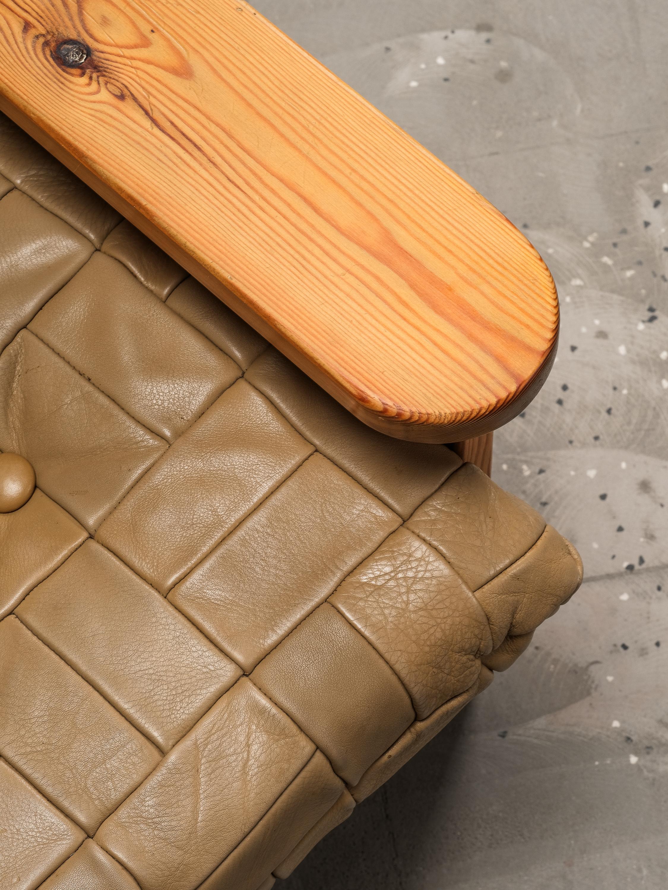 Swedish Solid Pine & Patchwork Leather Lounge Chair, 1970s For Sale 3