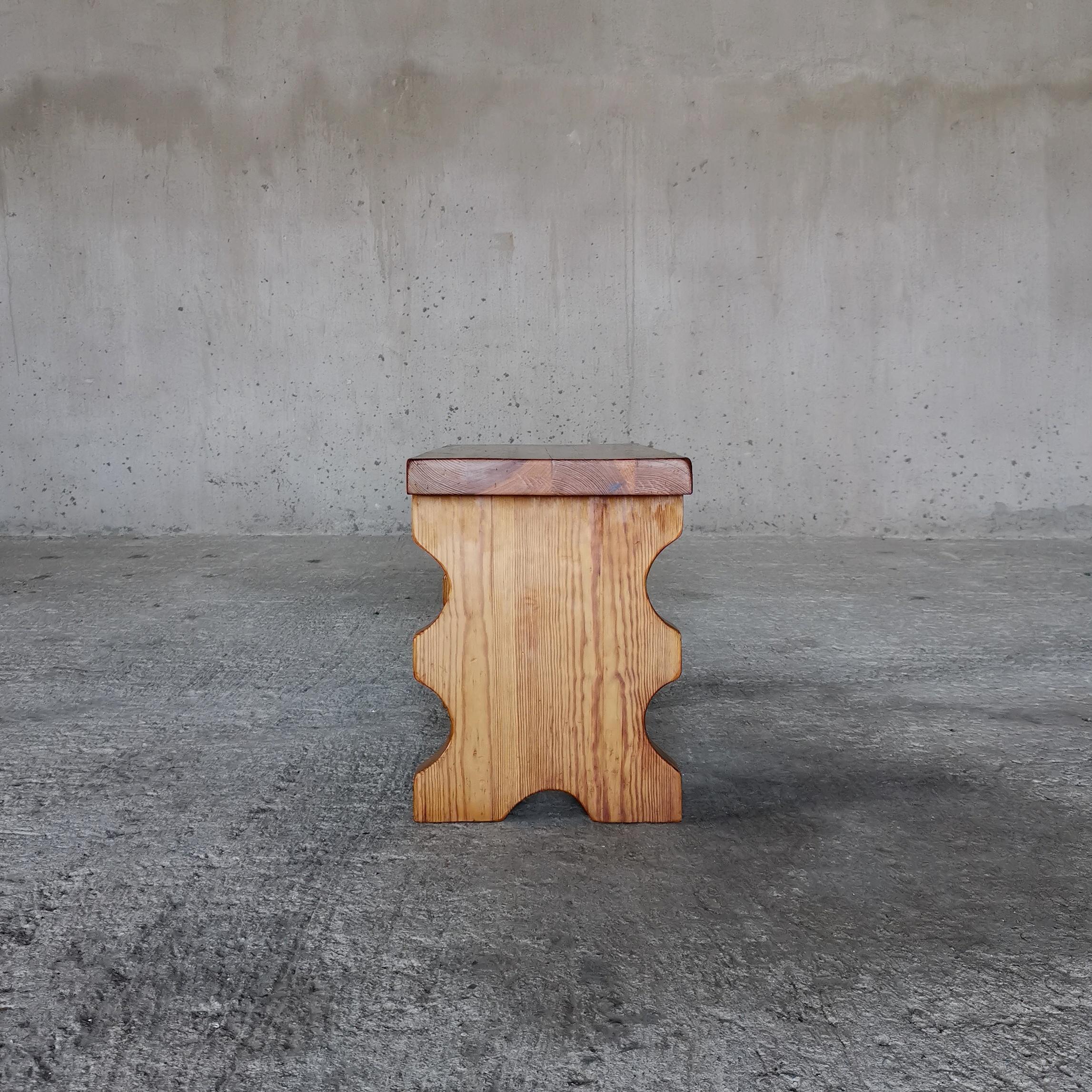 Woodwork Swedish solid pine stool/sidetable with Jean Royère like waves, Sweden 1976