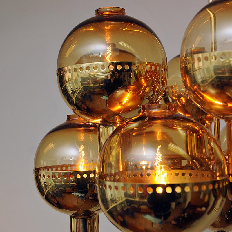 Swedish Special Edition Patricia T372/12 Chandelier by Hans-Agne Jakobsson 1950s For Sale 3