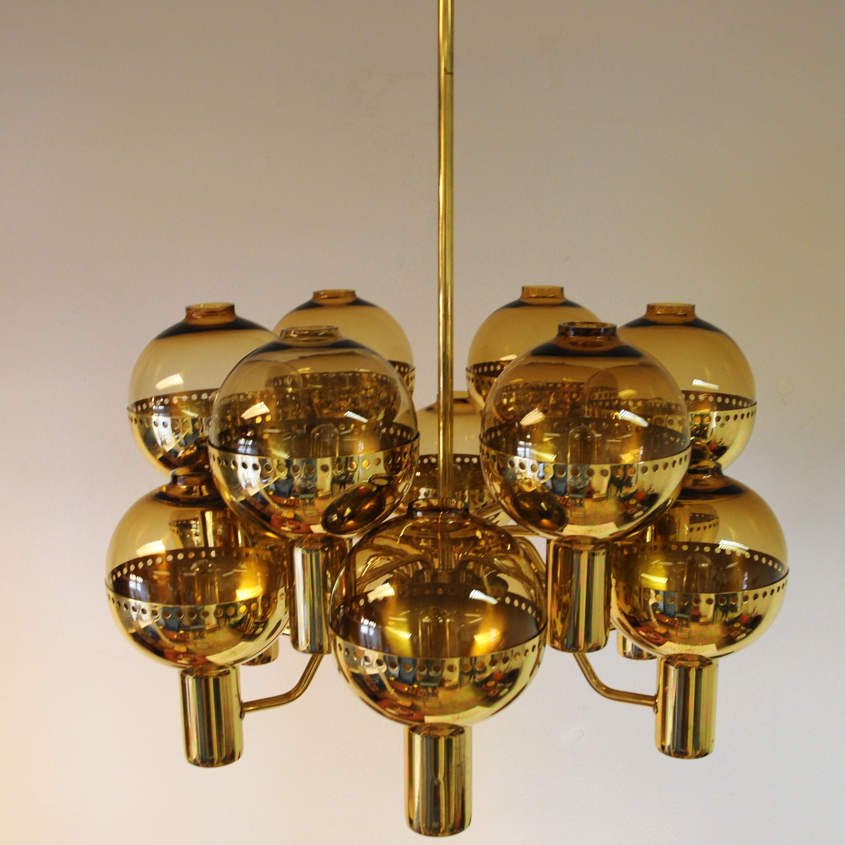 Swedish Special Edition Patricia T372/12 Chandelier by Hans-Agne Jakobsson 4
