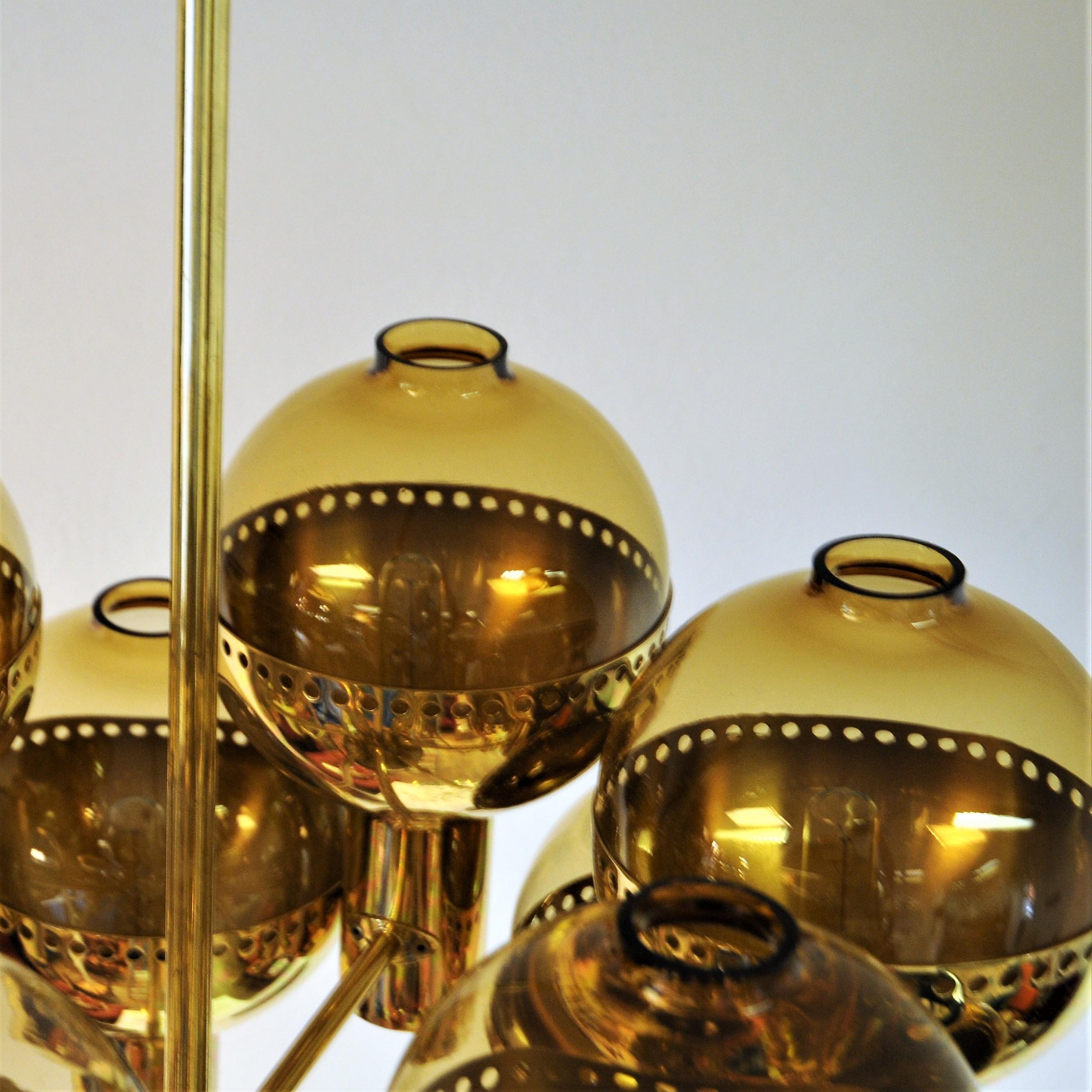 Swedish Special Edition Patricia T372/12 Chandelier by Hans-Agne Jakobsson 6