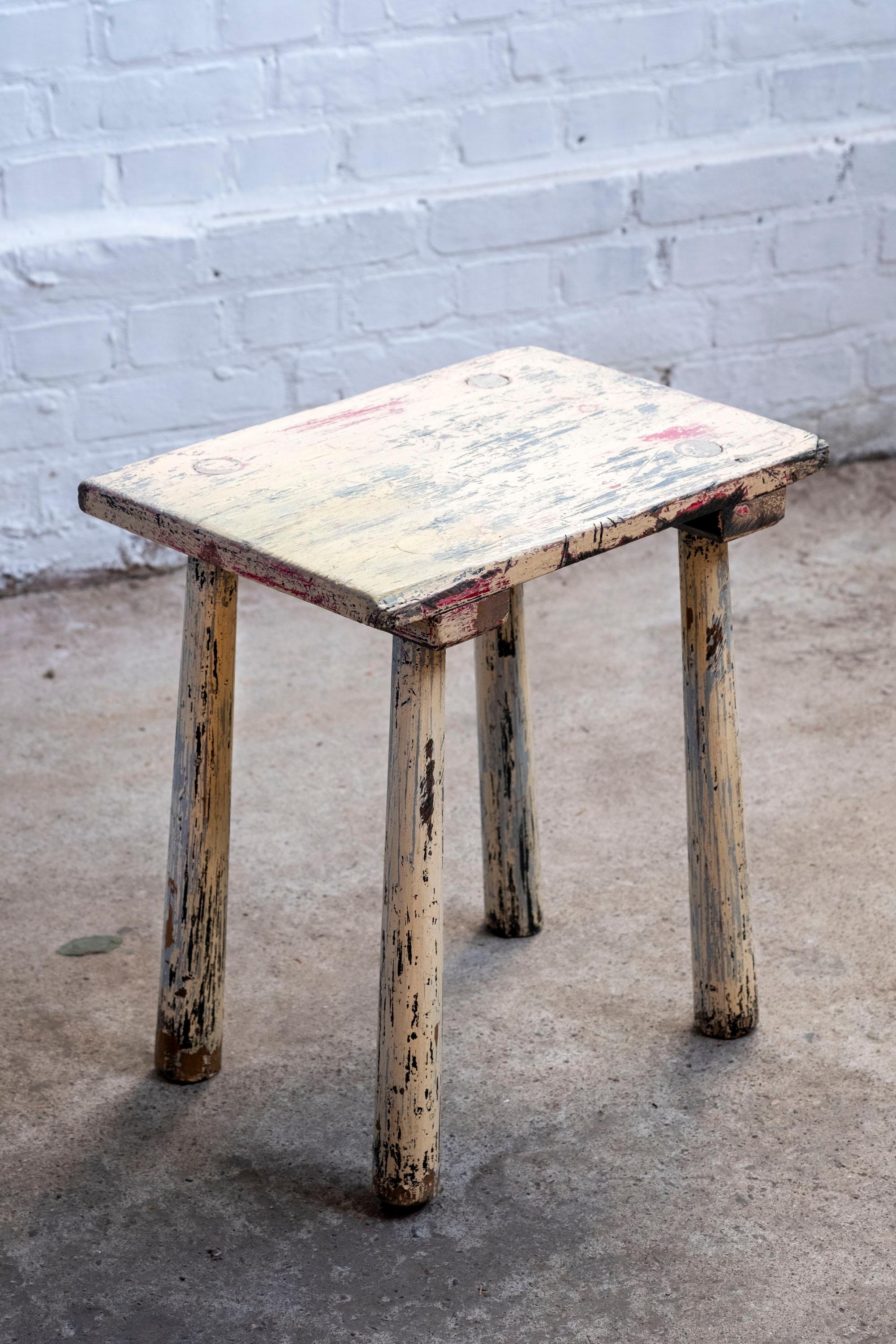 Tabouret suédois 19ème siècle Bon état - En vente à Balen, BE