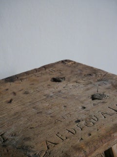 Taburete/banco sueco o perfecto como pequeña mesa auxiliar en Pino de 1828