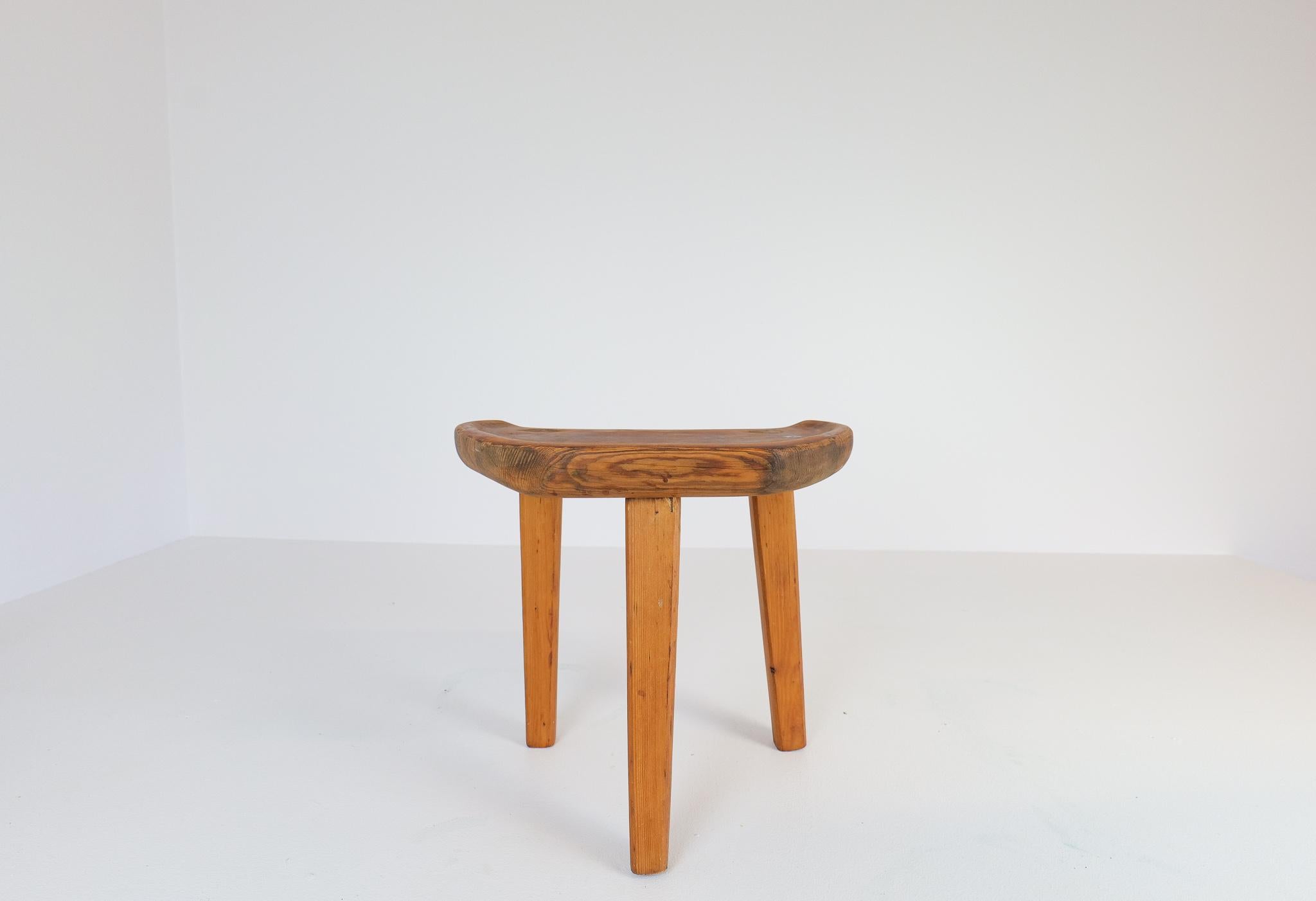 Swedish Stool in Pine, 1960s For Sale 3