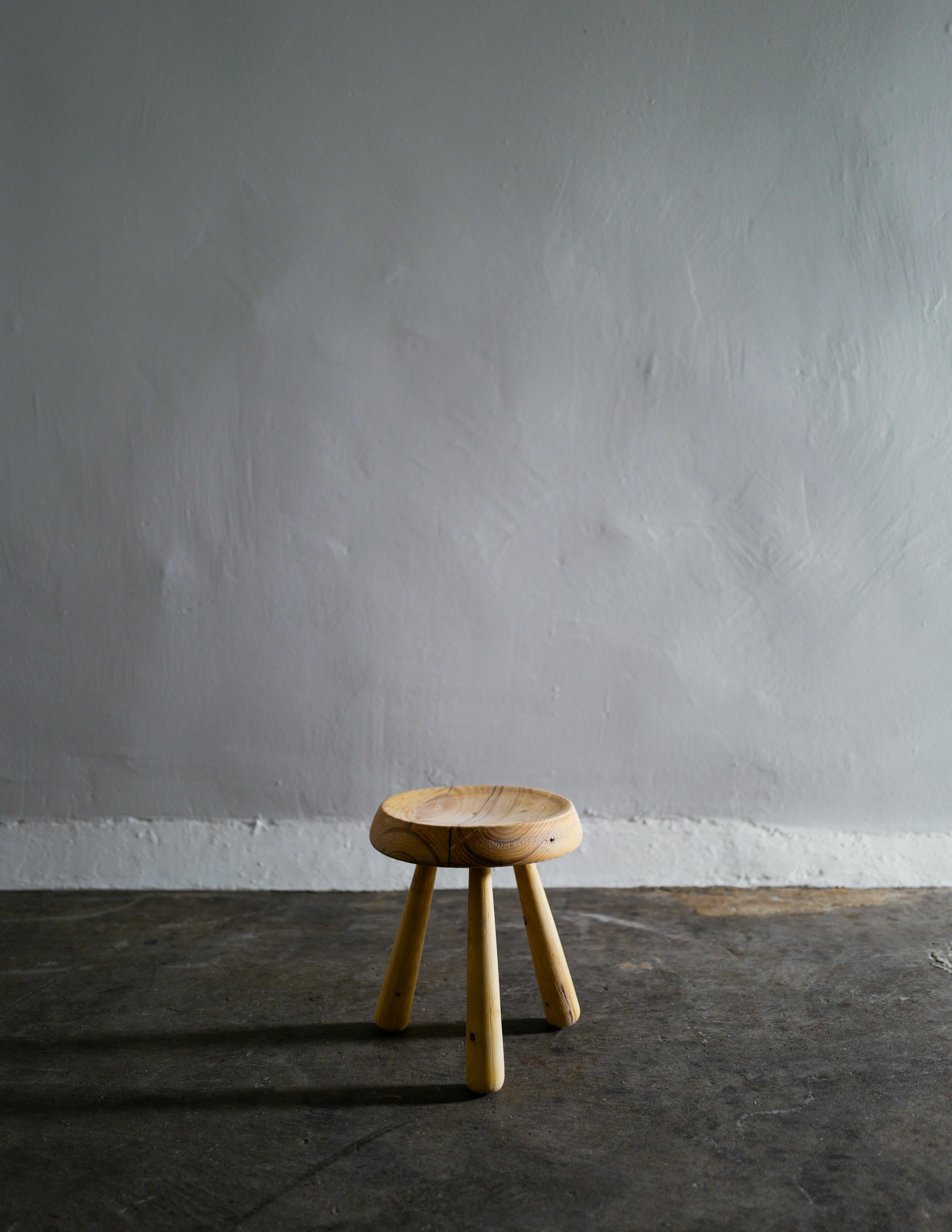 Rare Swedish stool in style of Charlotte Perriand. Stool is made late 80s / early 90s.
In good vintage condition showing small signs from use.