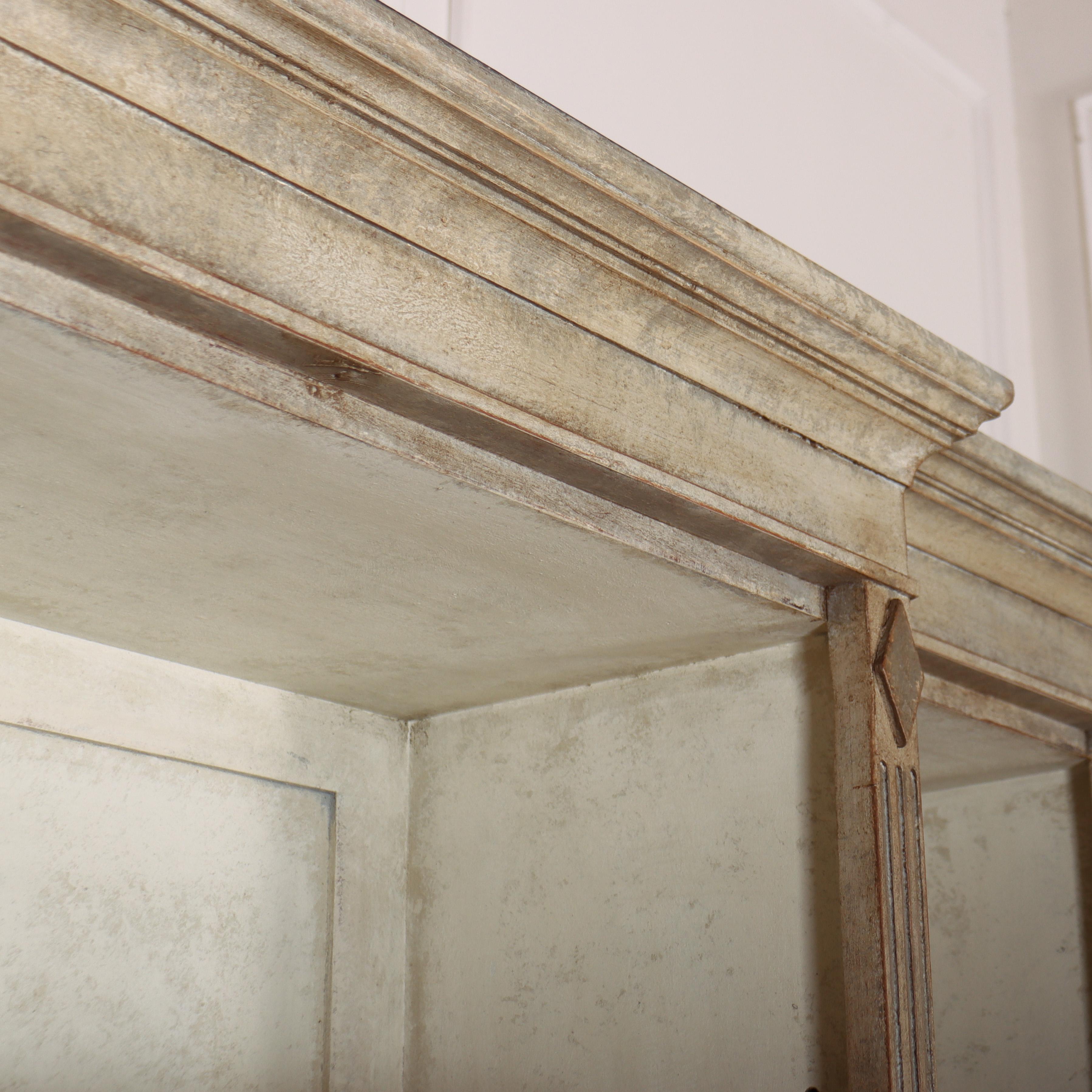 Pino Swedish Style Breakfront Bookcase in vendita