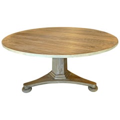 Runder Pedestal-Tisch im schwedischen Stil Contemporary aus Erlenholz