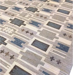 Hand-woven Wool Swedish Style Flat-Weave Rug