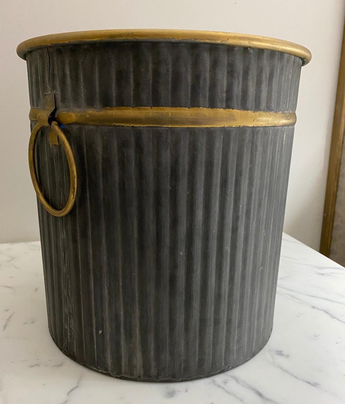 Swedish Style Gilt Edge Metal Wastebasket with Vintage Feel In New Condition In Sheffield, MA