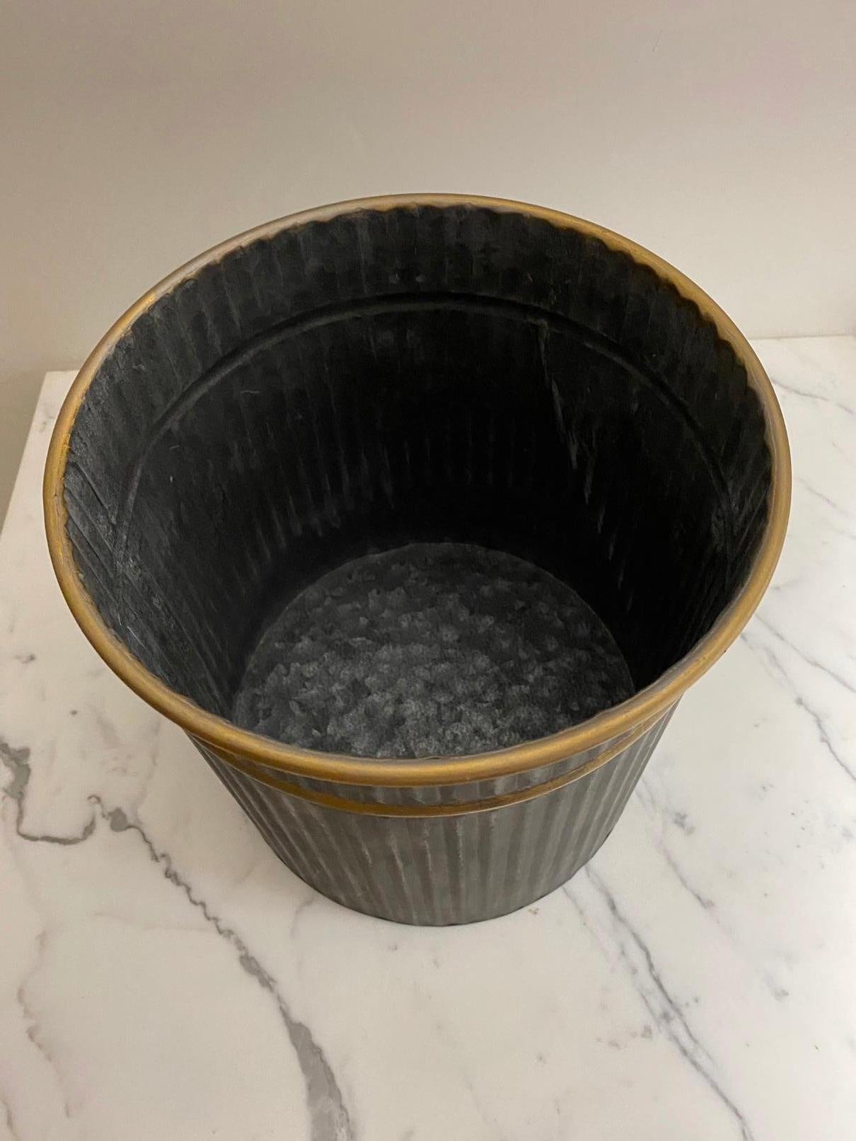 Swedish Style Gilt Edge Metal Wastebasket with Vintage Feel 2