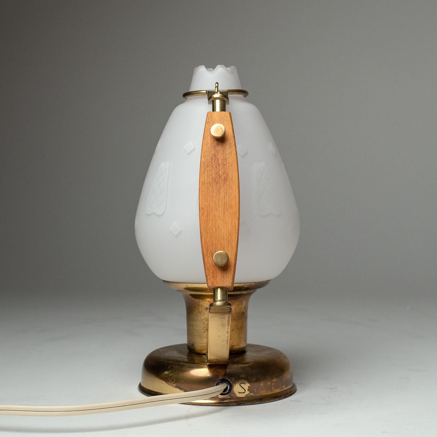 Mid-20th Century Swedish Table Lamp, 1940s For Sale