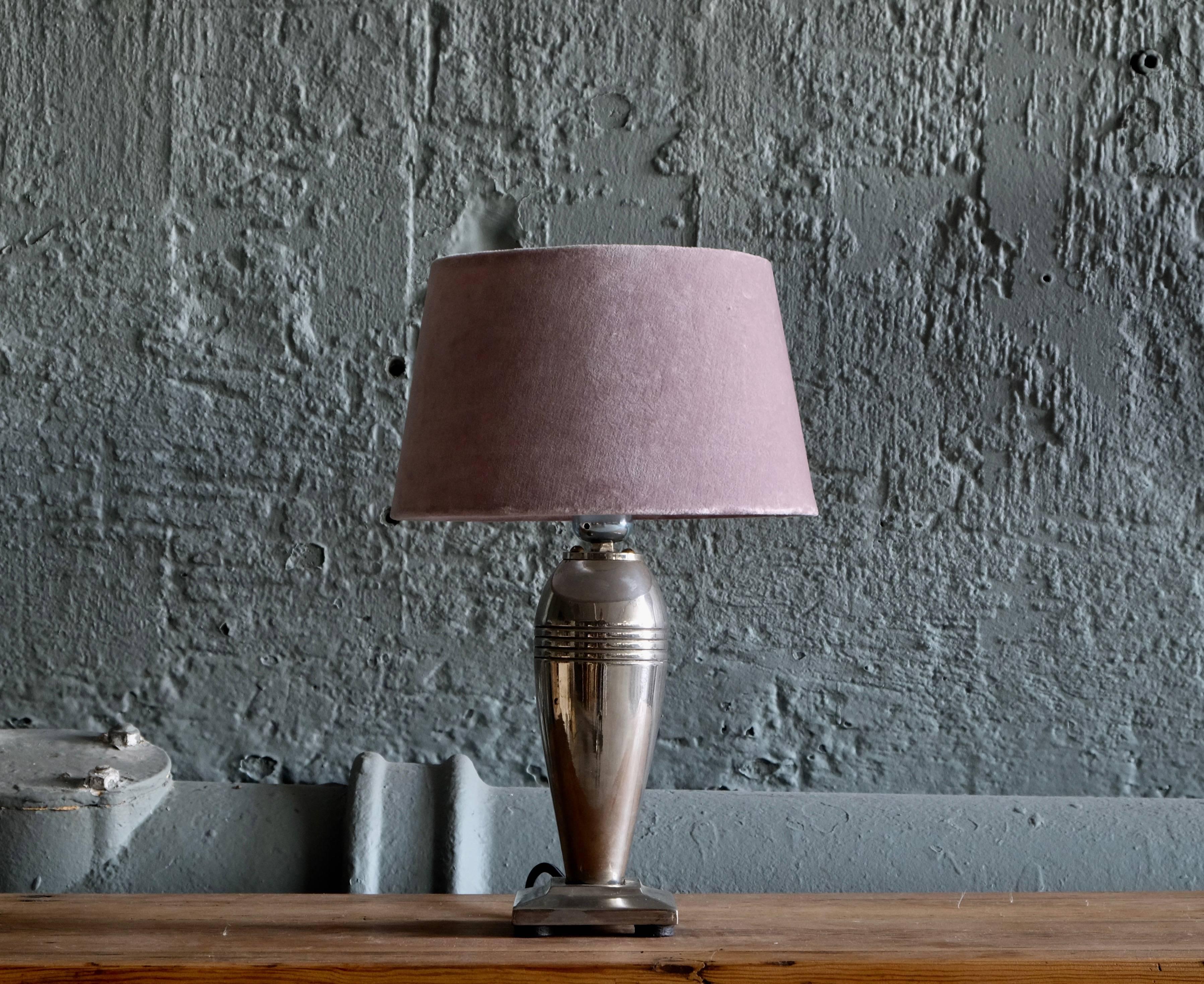 Swedish Table Lamp, 1960s In Excellent Condition For Sale In Stockholm, SE