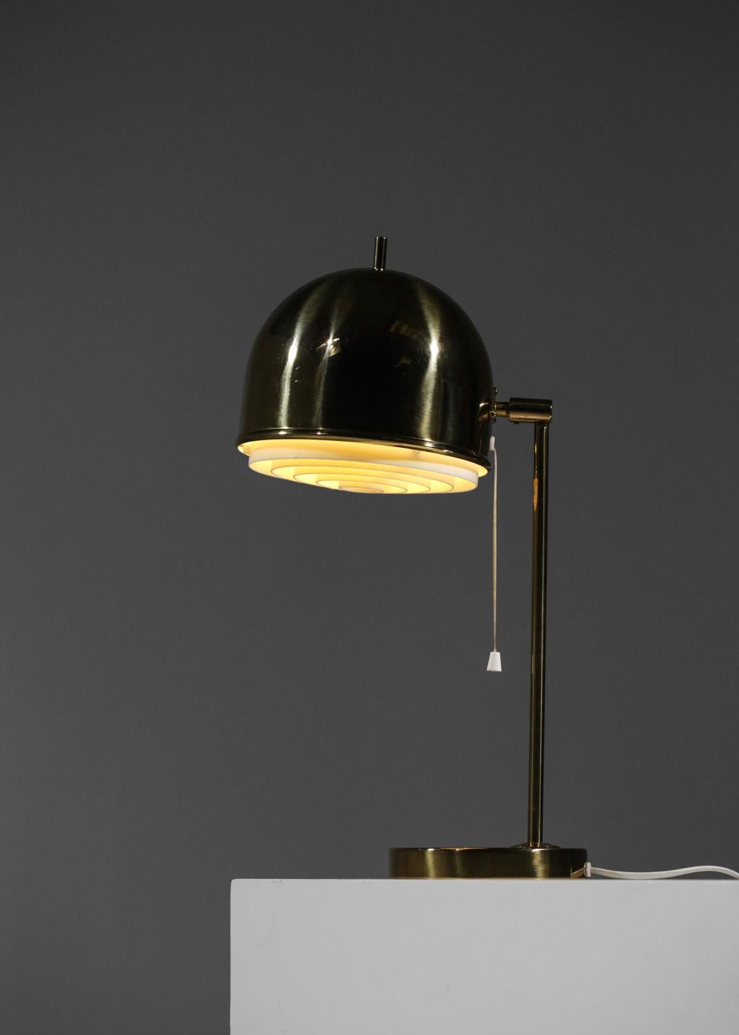Lampe de table suédoise Bergboms B075 en laiton massif 1960 scandinave - G766 en vente 1