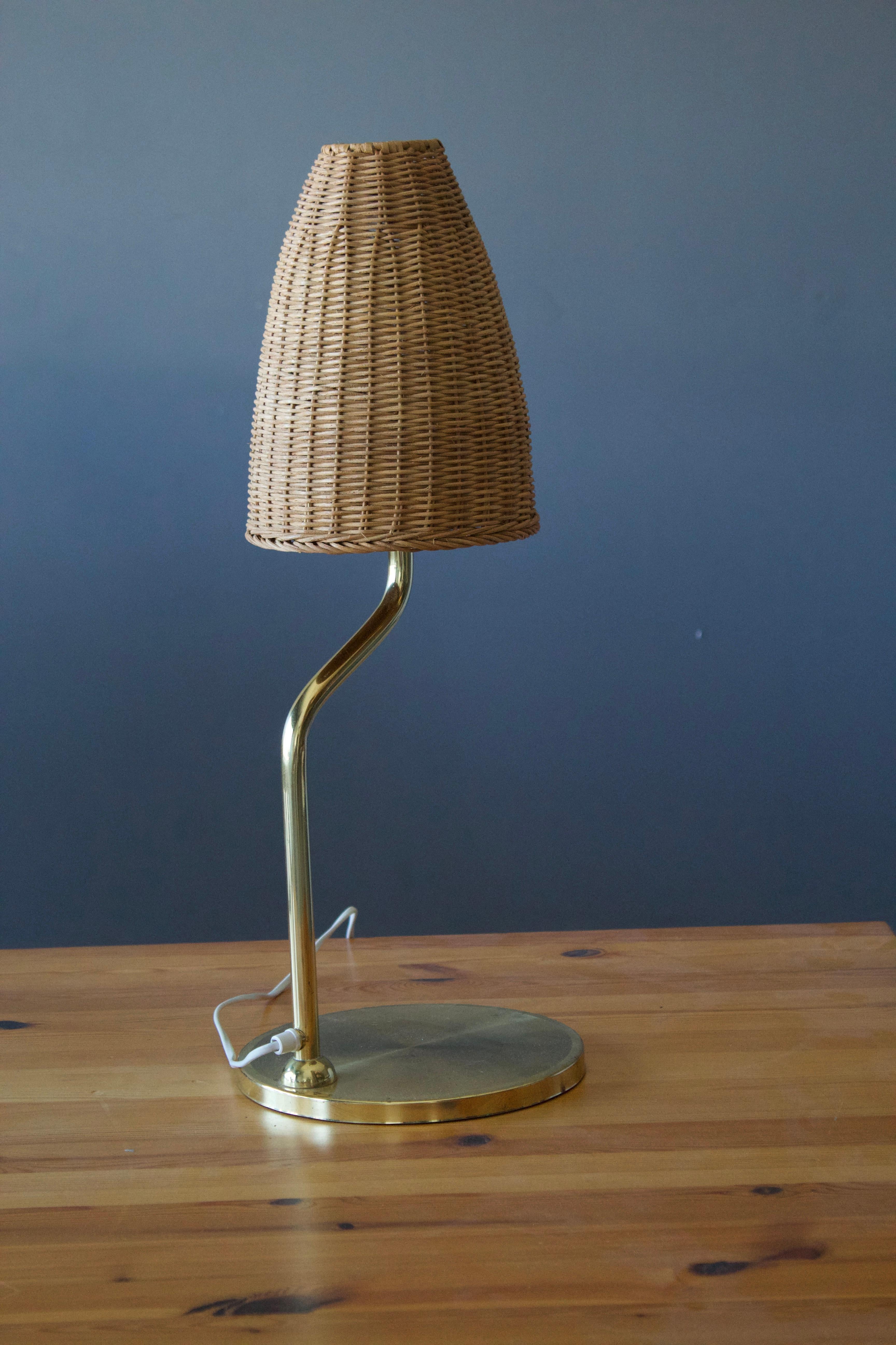 Swedish, Table Lamp, Brass, Rattan, Sweden, 1970s In Good Condition In High Point, NC