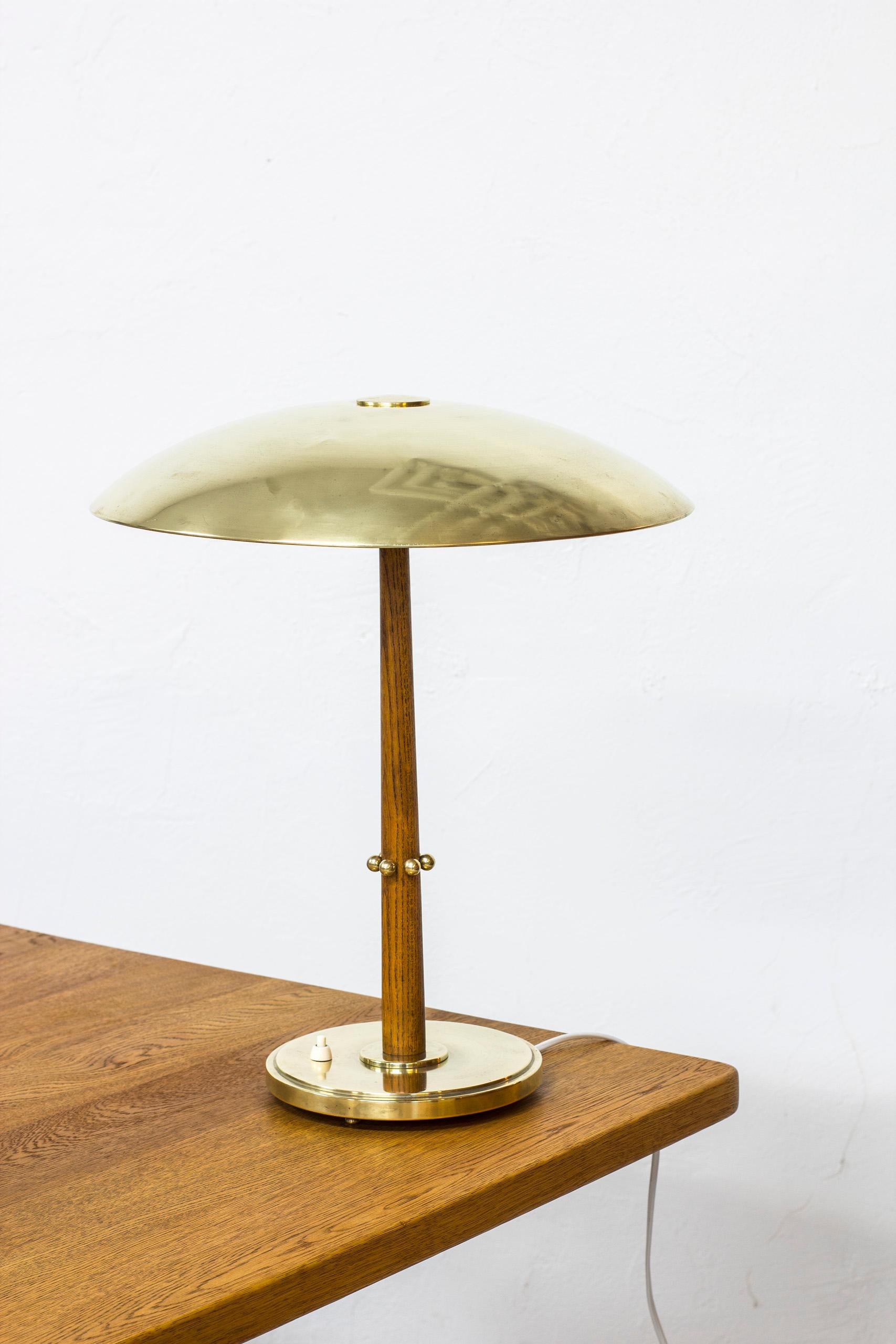 Swedish Table Lamp by Harald Notini and Böhlmarks, Sweden, 1940s 4