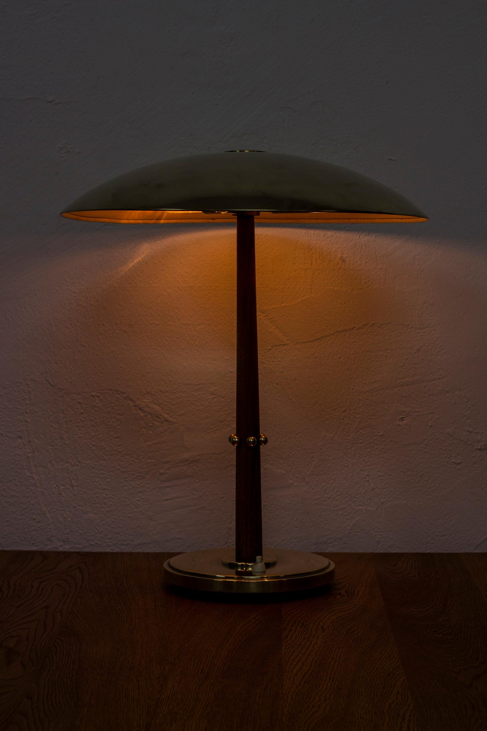 Swedish Table Lamp by Harald Notini and Böhlmarks, Sweden, 1940s 2