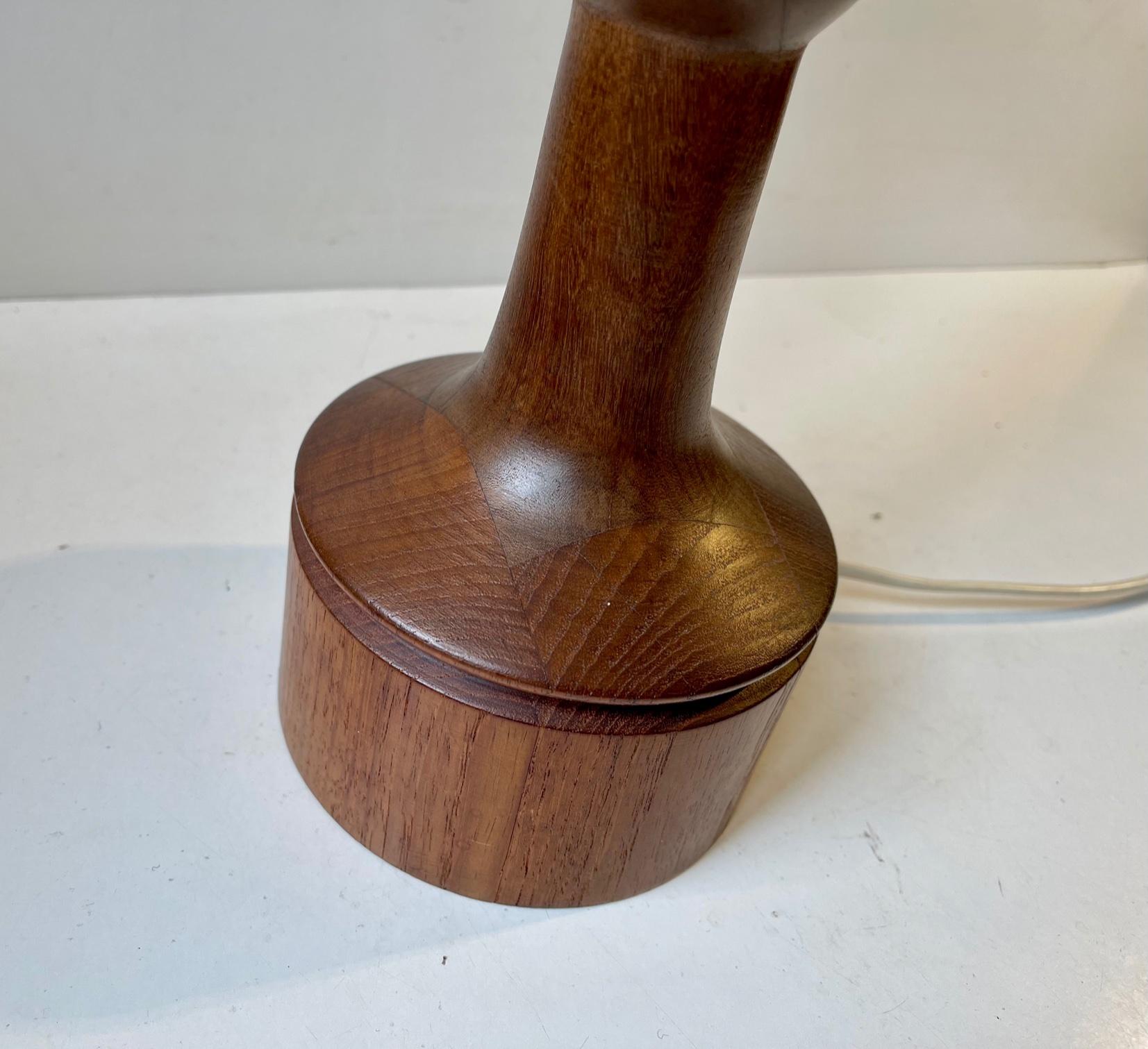 Mid-20th Century Swedish Table Lamp in Walnut and Teak, 1960s For Sale