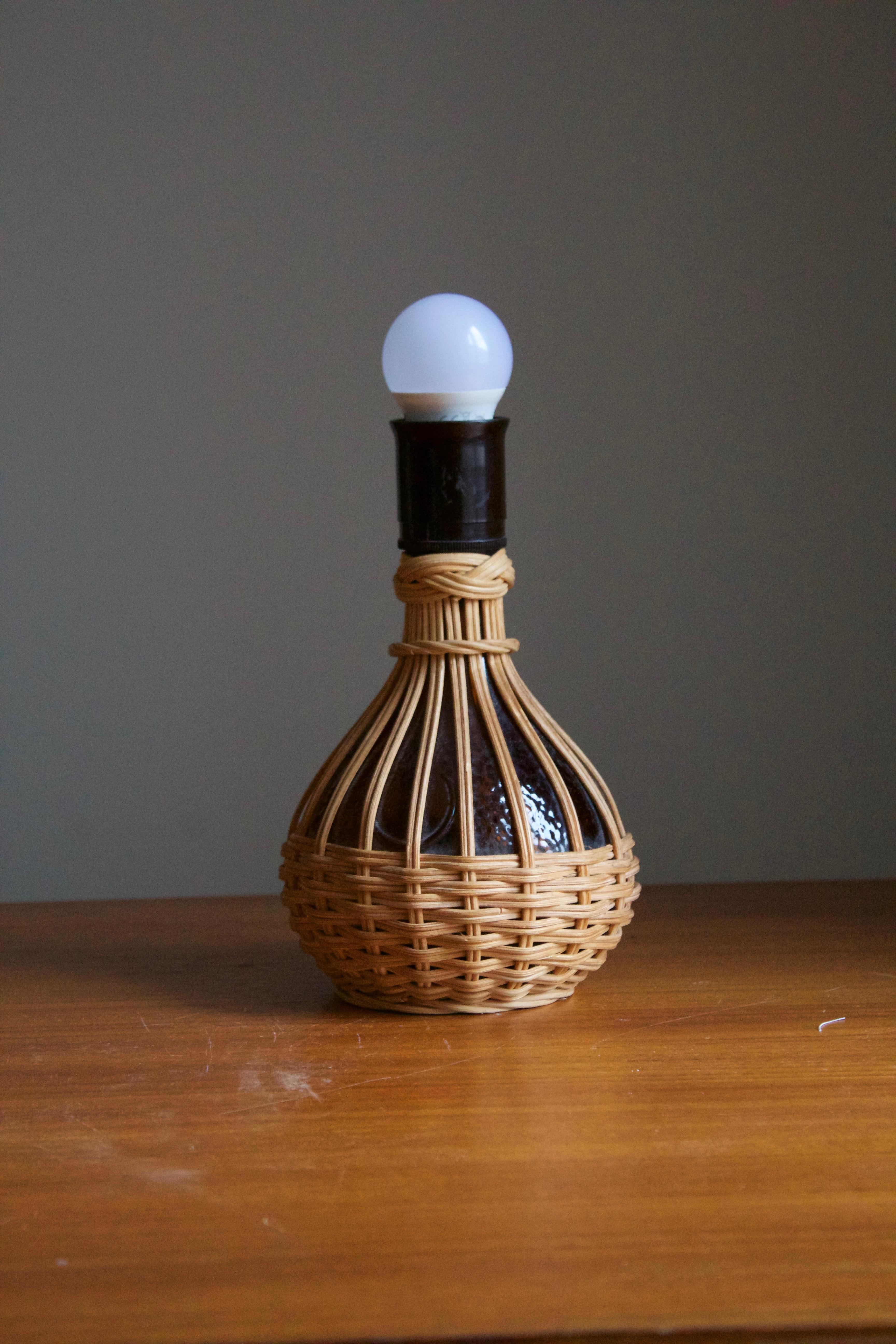 Modern Swedish, Table Lamp, Red-Stained Glass, Rattan, Sweden, 1970s