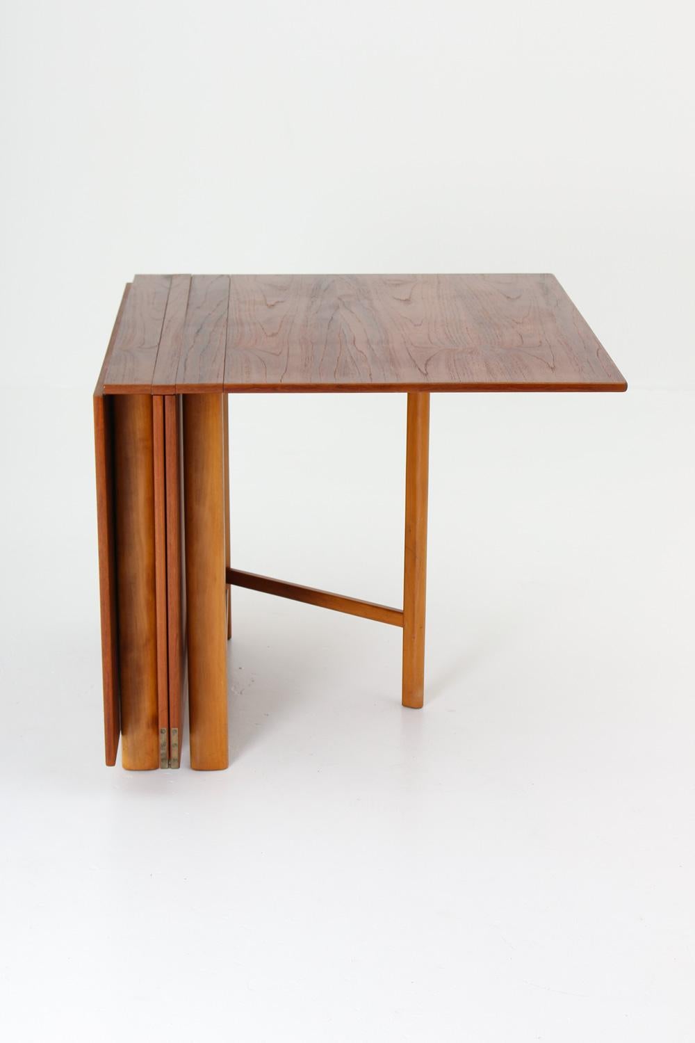 Table suédoise Maria Flap par Bruno Mathsson, années 1960 Bon état - En vente à Karlstad, SE