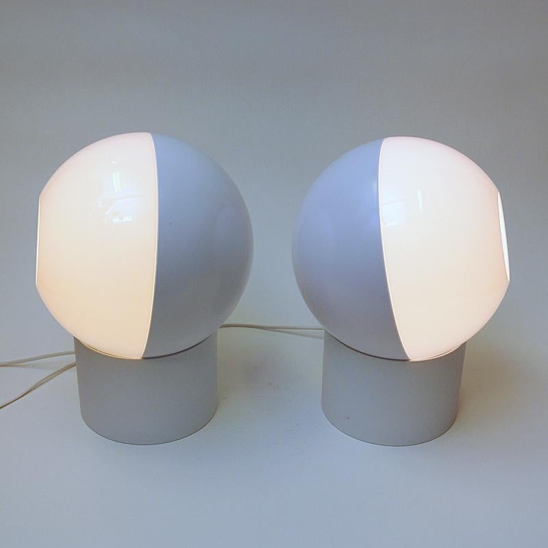 Swedish Tablelamp Pair 'Luno' 1241 by Uno & Östen Kristiansson for Luxus 1970s For Sale 3