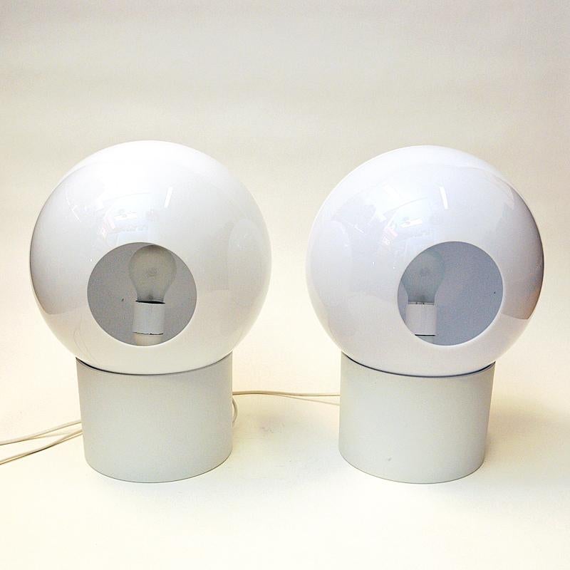 Late 20th Century Swedish Tablelamp Pair 'Luno' 1241 by Uno & Östen Kristiansson for Luxus 1970s For Sale
