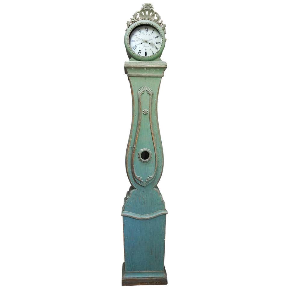 Cherry Queen Anne Tall Case Clock with Silver Dial, RI For Sale at 1stdibs